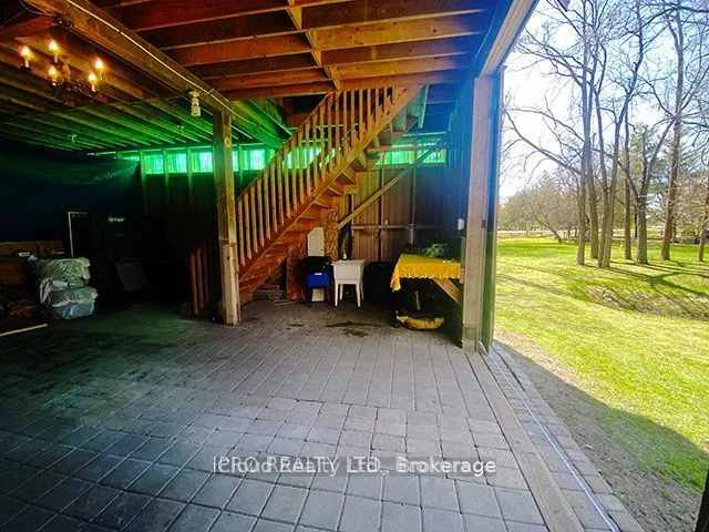 7454 Old Church Road