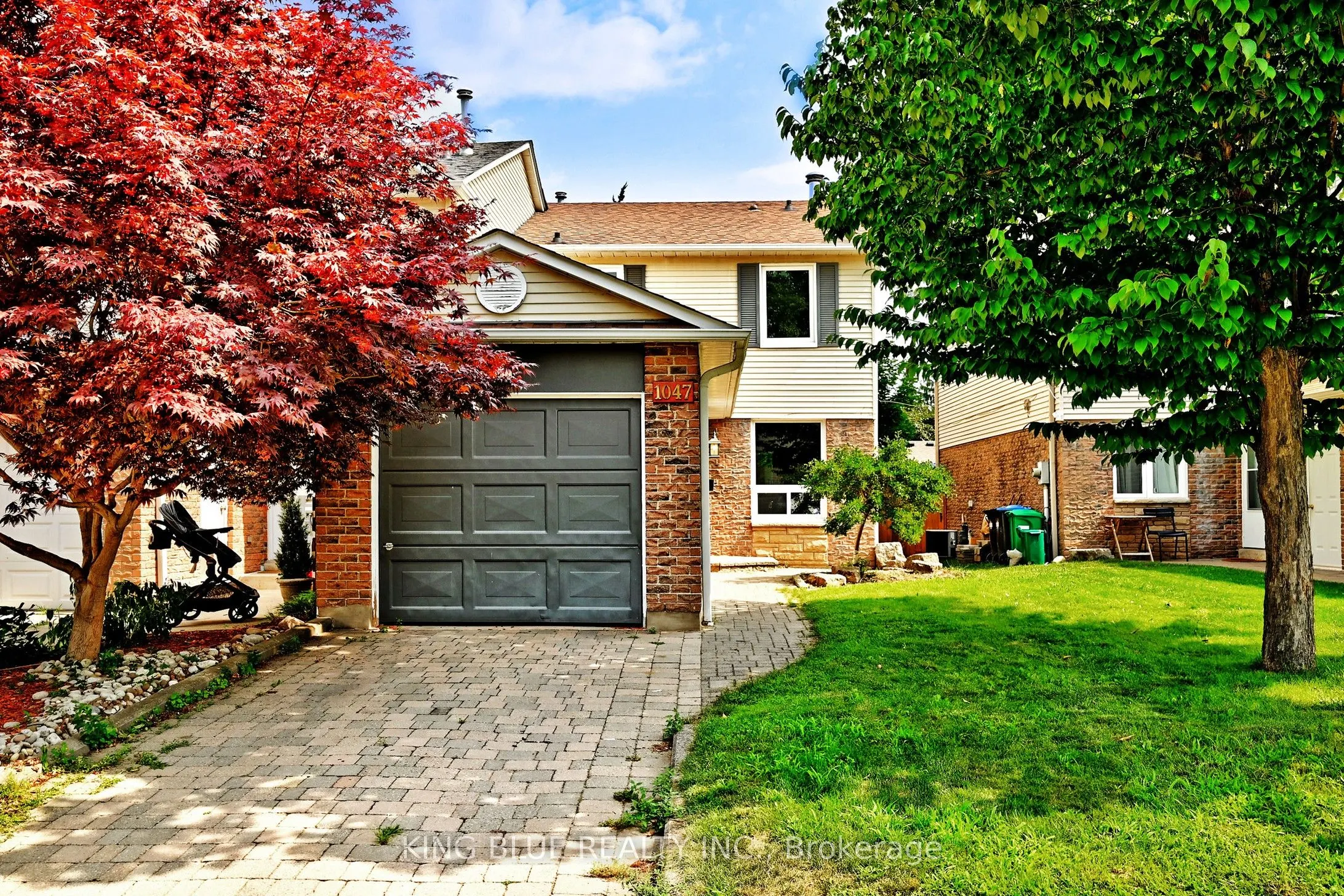 1047 Raintree Lane