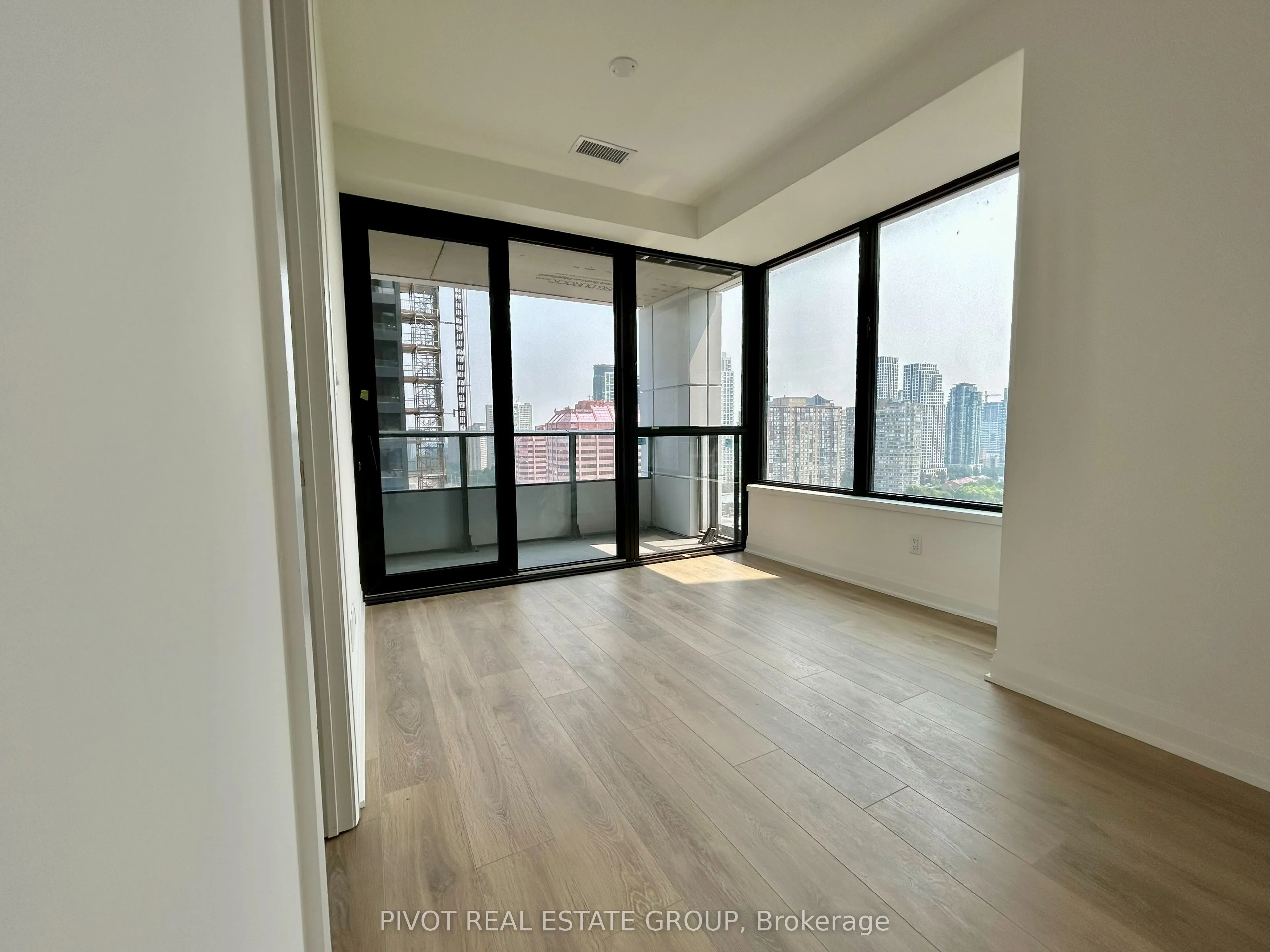4015 The Exchange, #1202