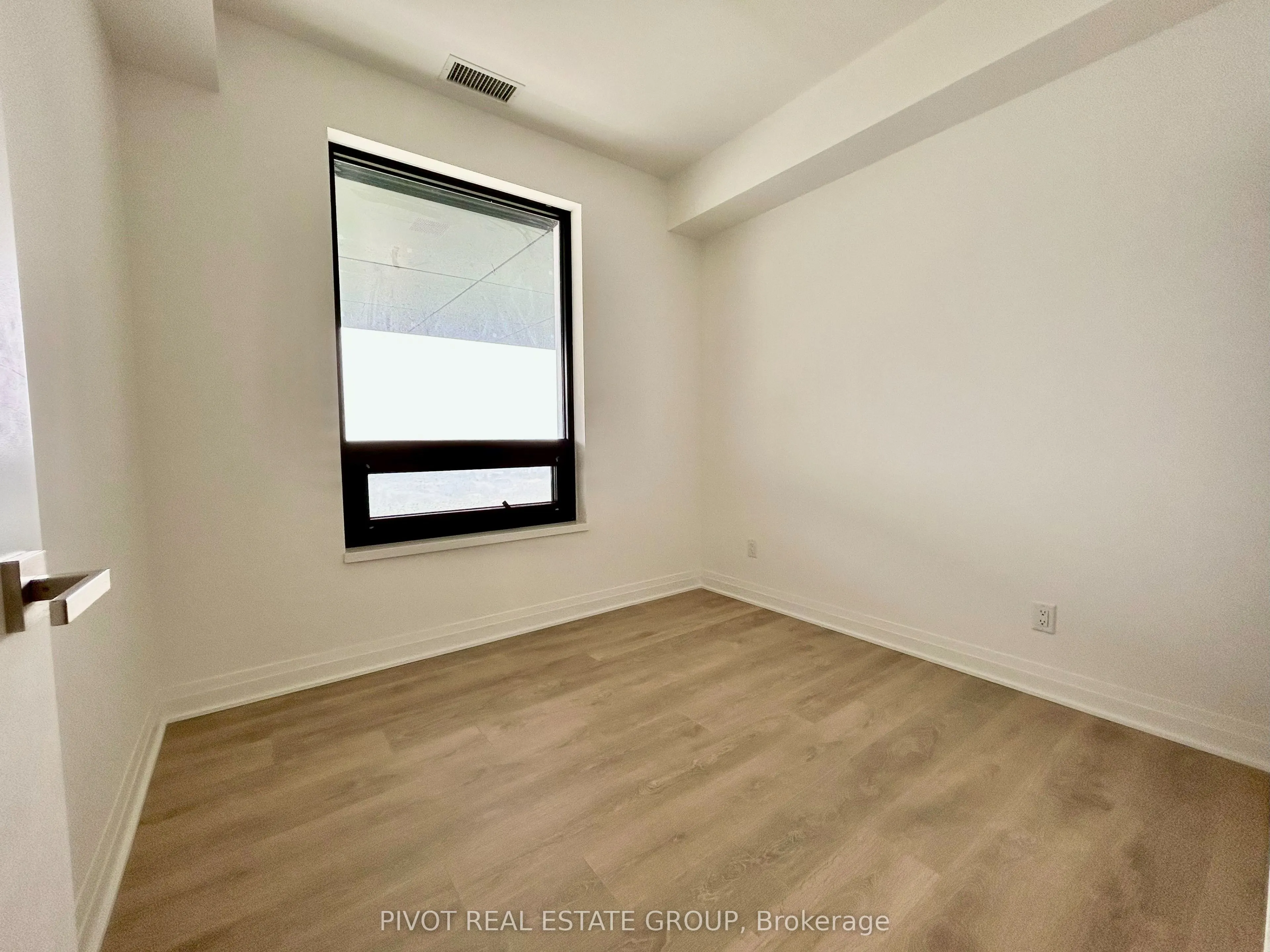 4015 The Exchange, #1202