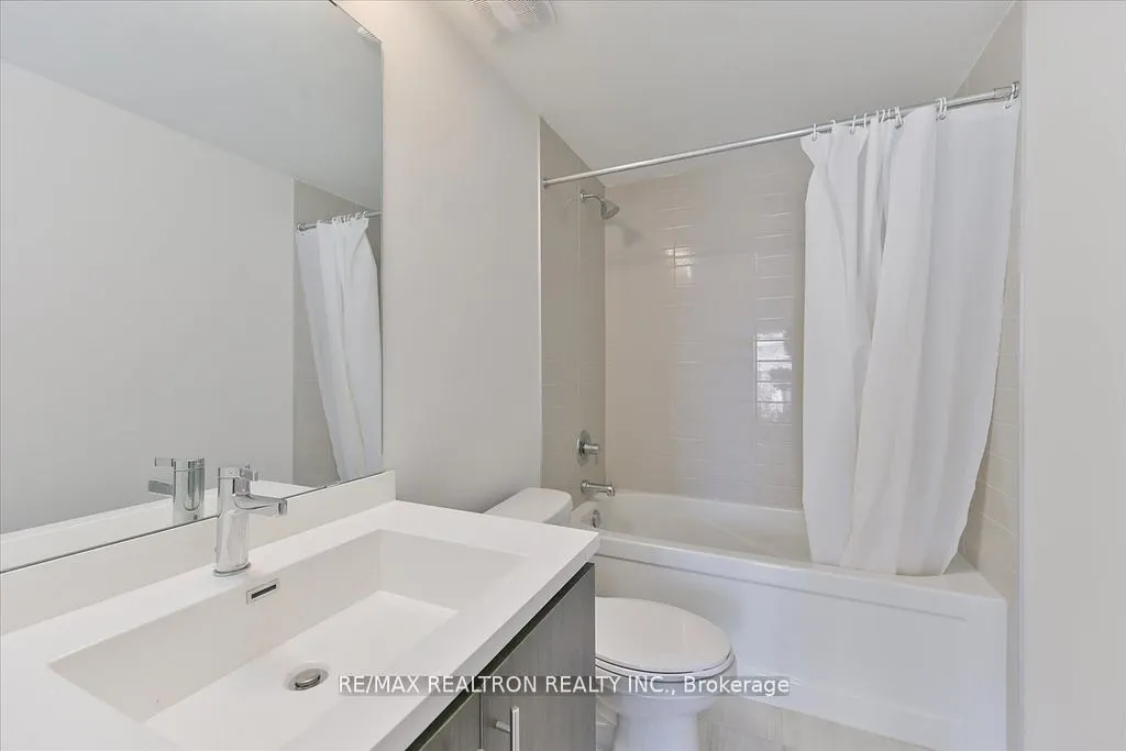 260 Twelfth Street, #5