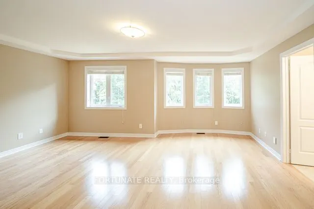5167 Misty Pine Crescent