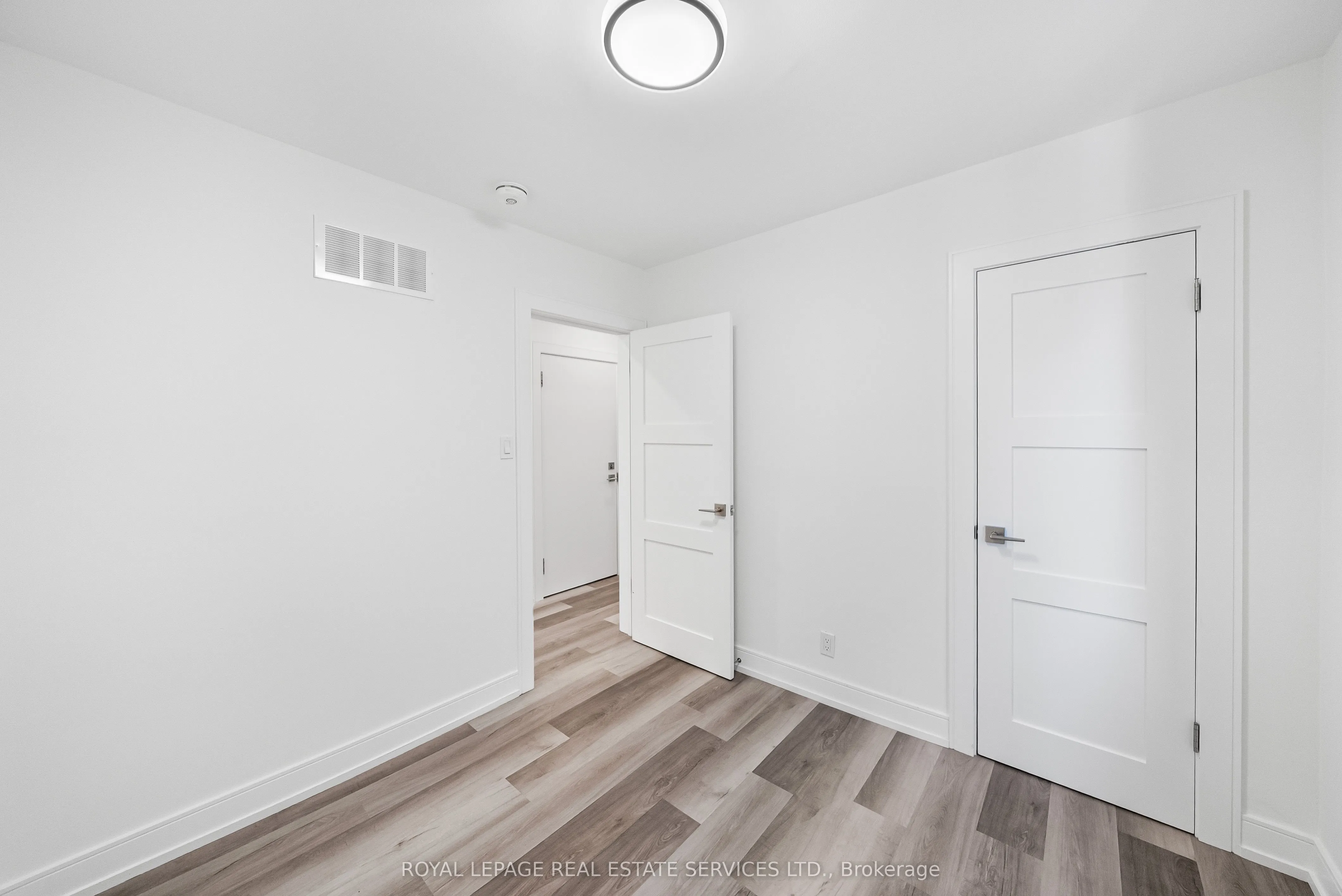50 Arcadian Circle, #2