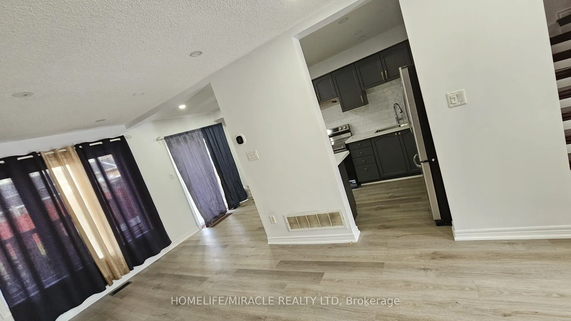 13 Prince Crescent