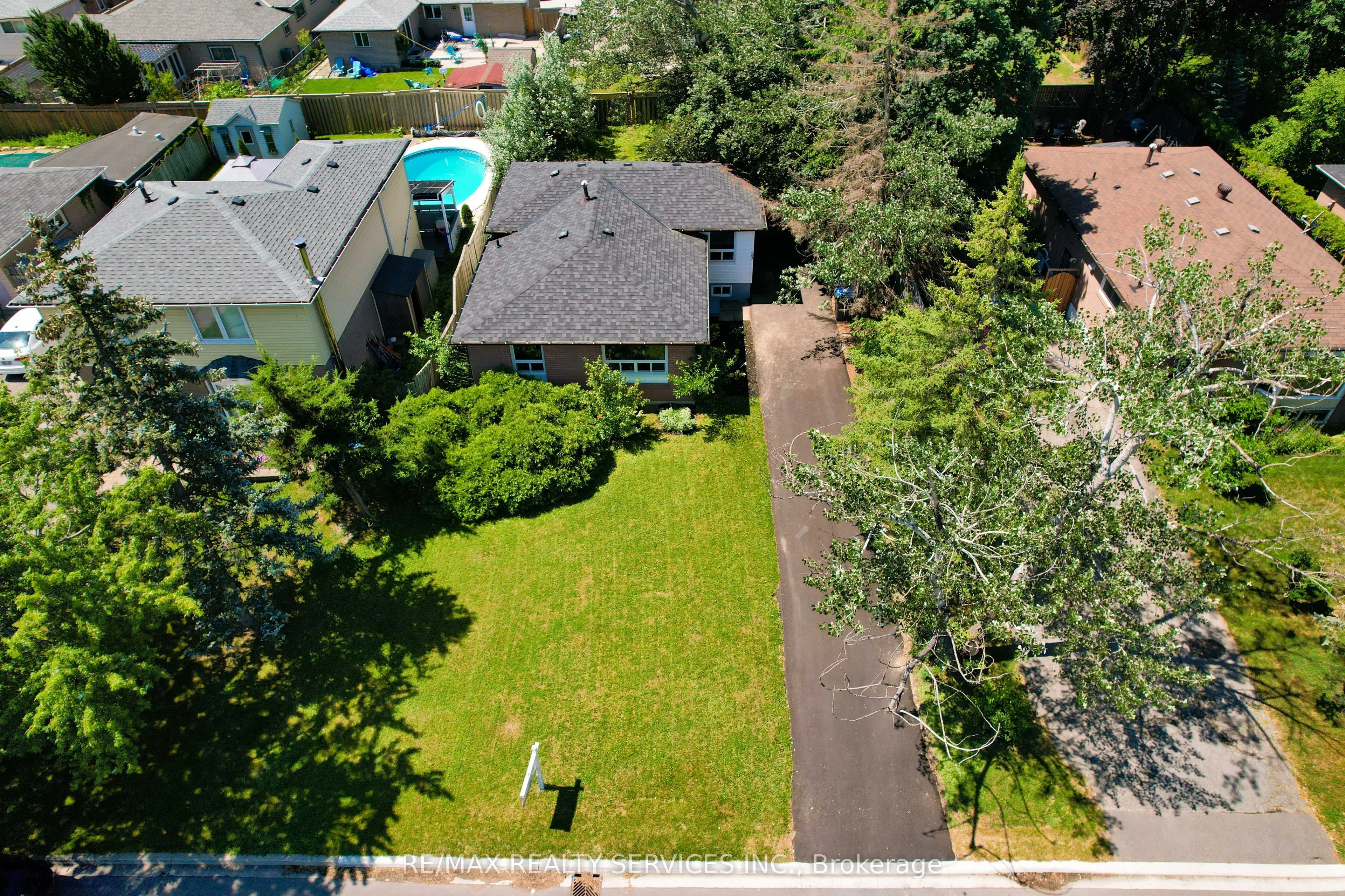 23 Fidelia Crescent