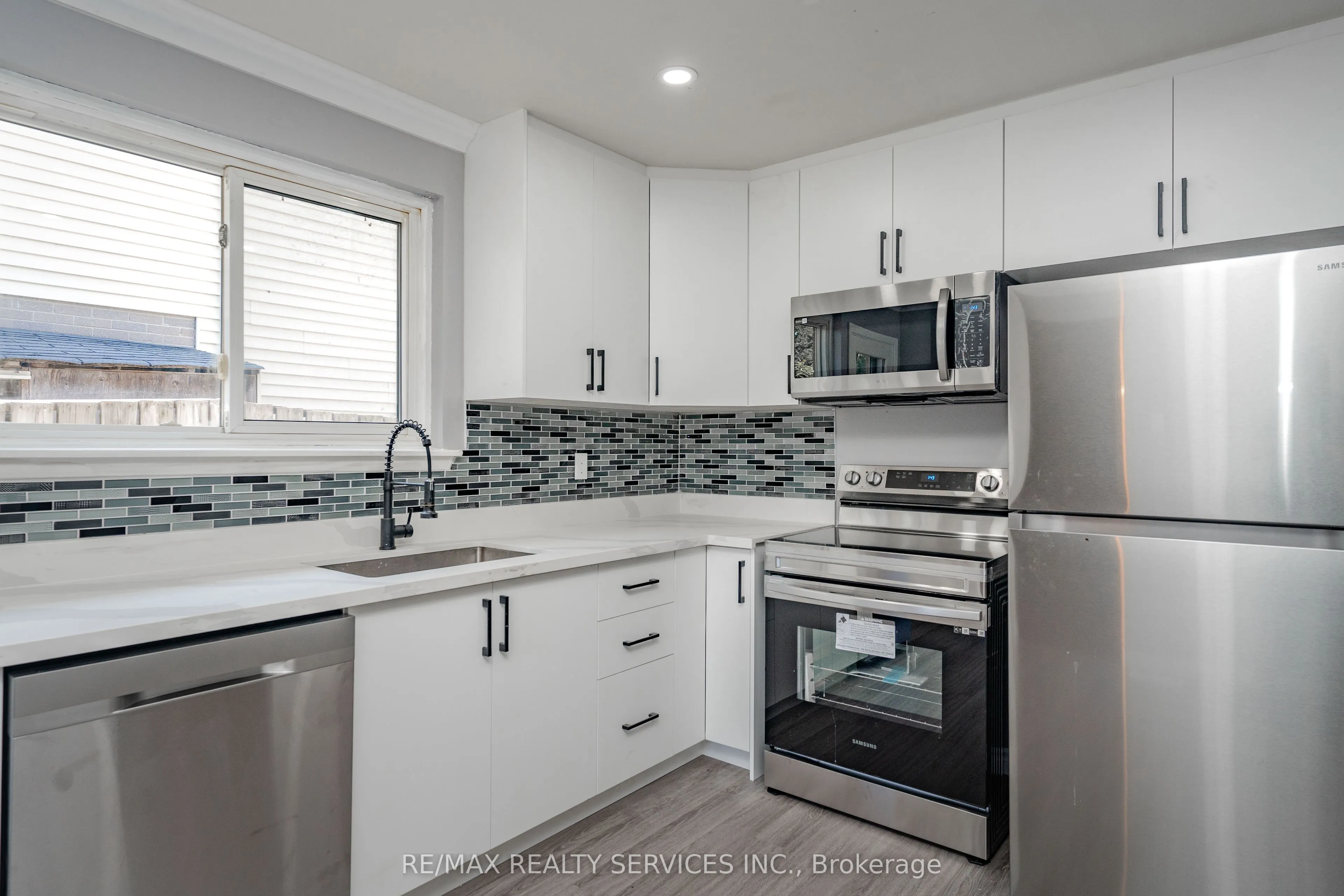 23 Fidelia Crescent