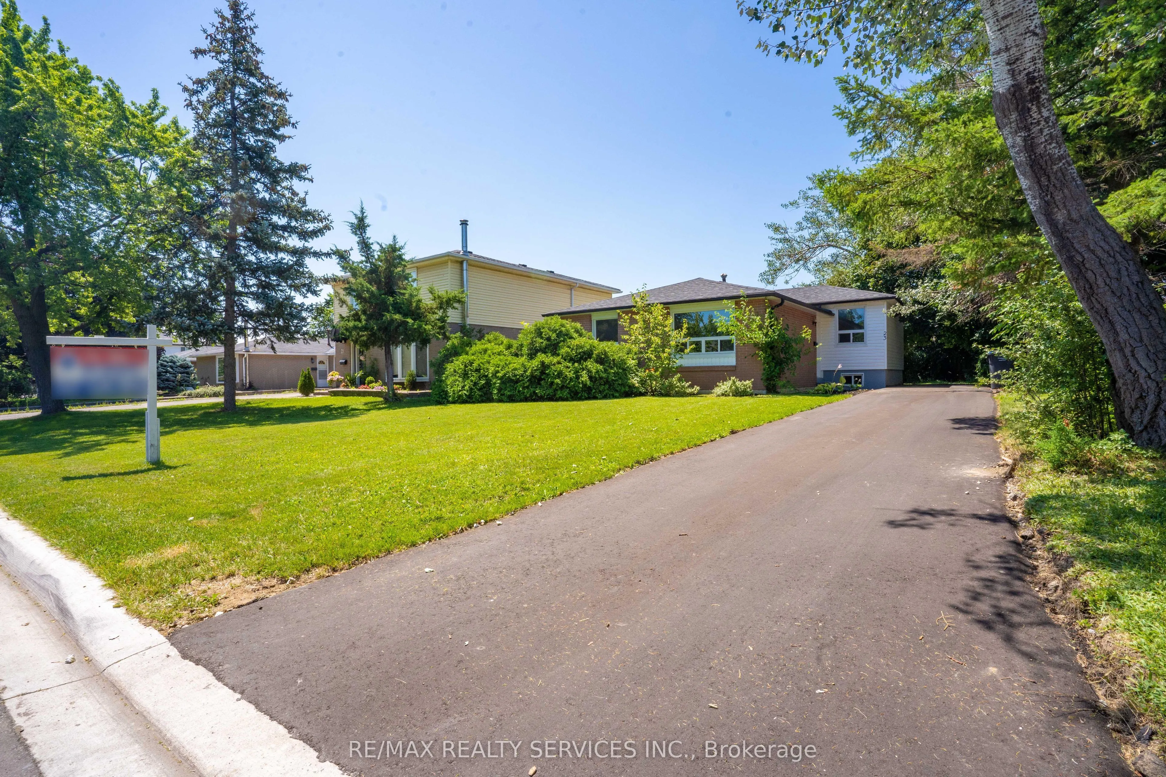 23 Fidelia Crescent