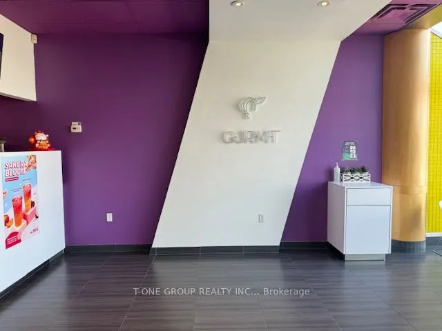 720 Burnhamthorpe Road W, #31