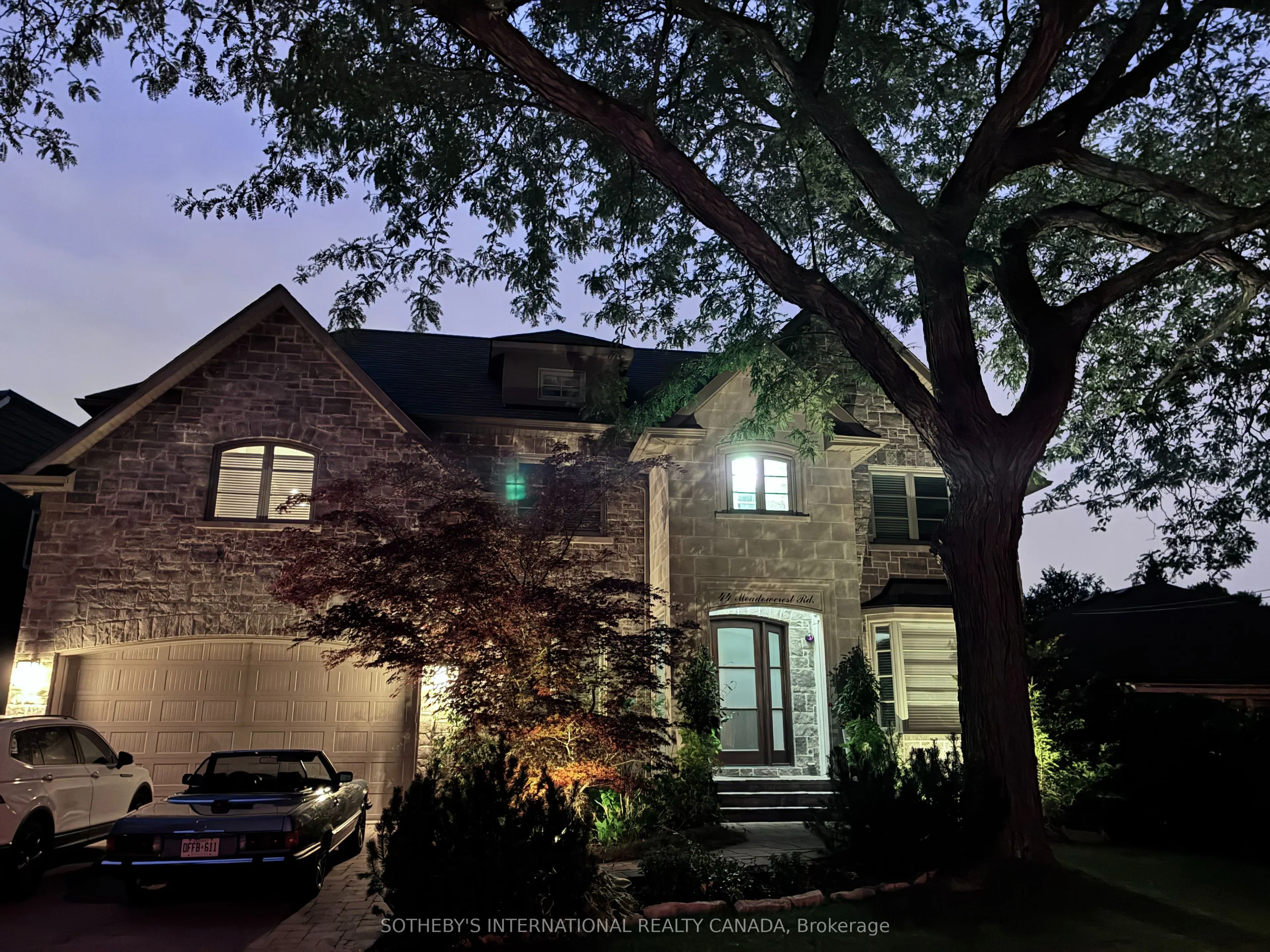 44 Meadowcrest Road