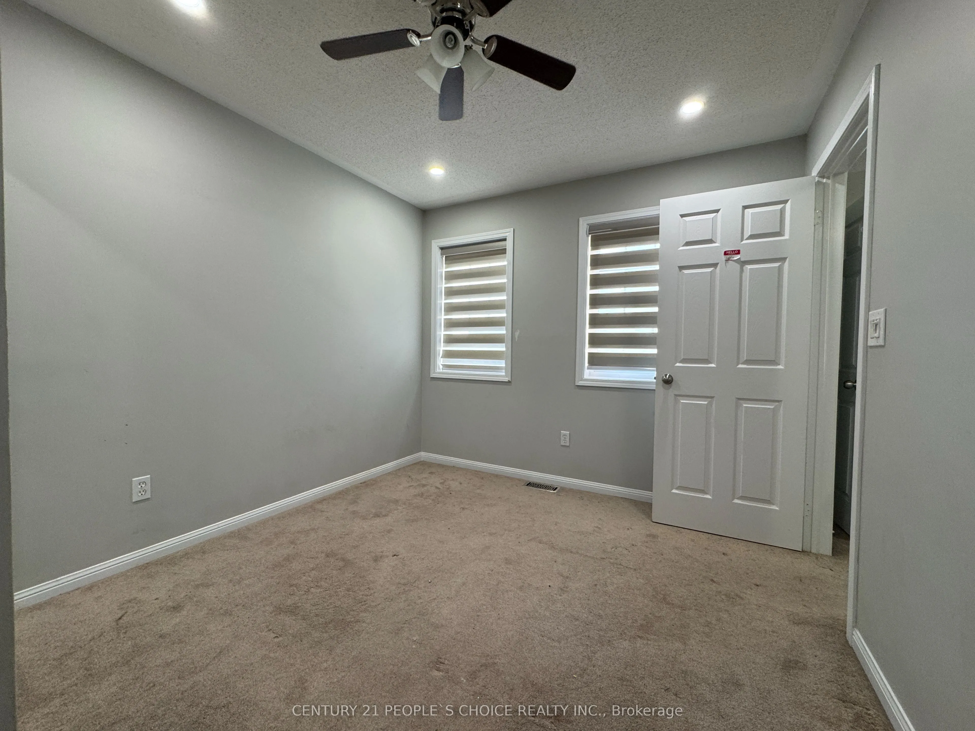 657 Thompson Road S