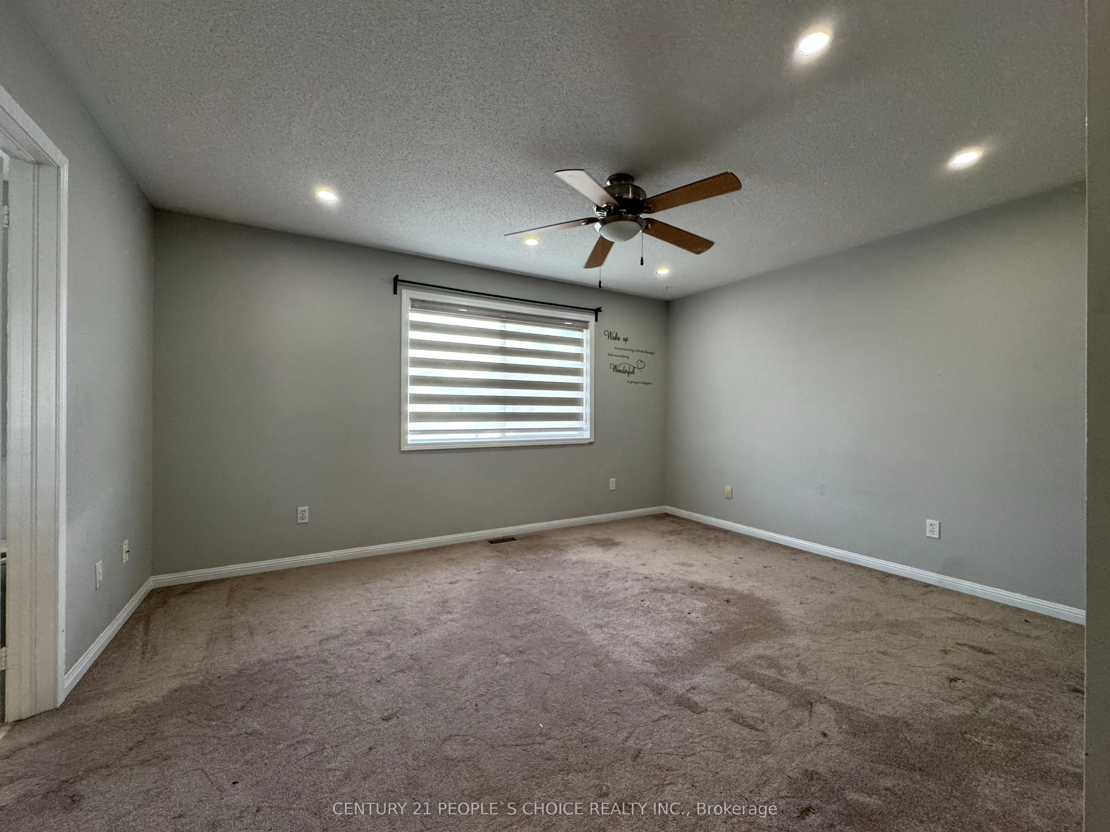 657 Thompson Road S