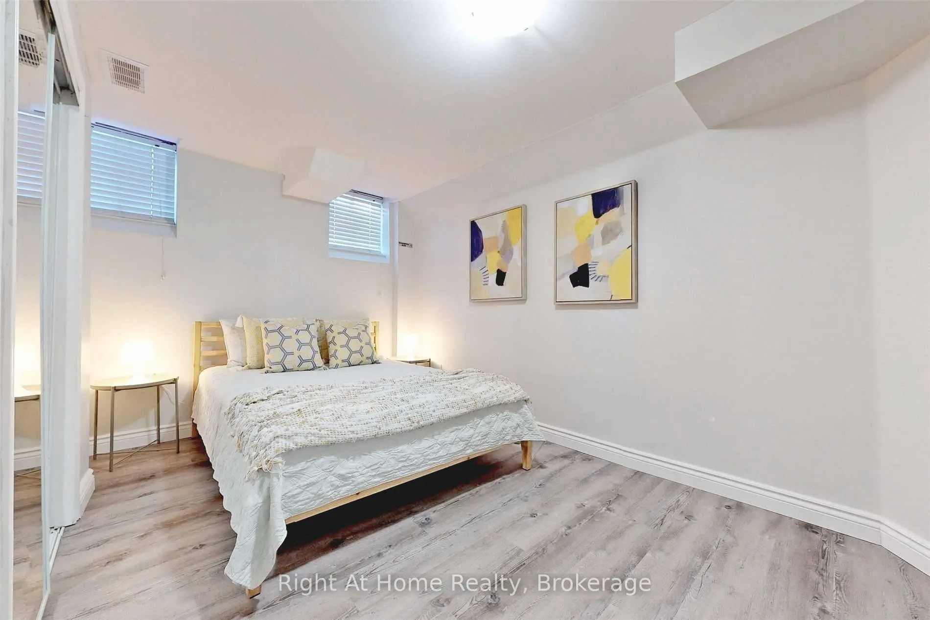 126 Duncan Lane, #Lower