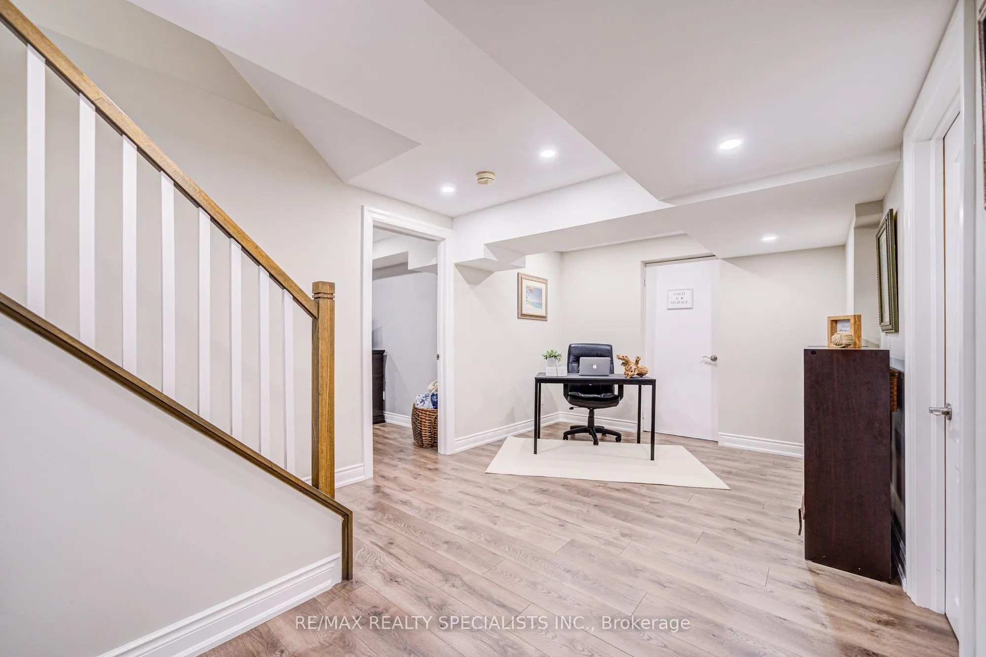 11 Bridlewood Boulevard