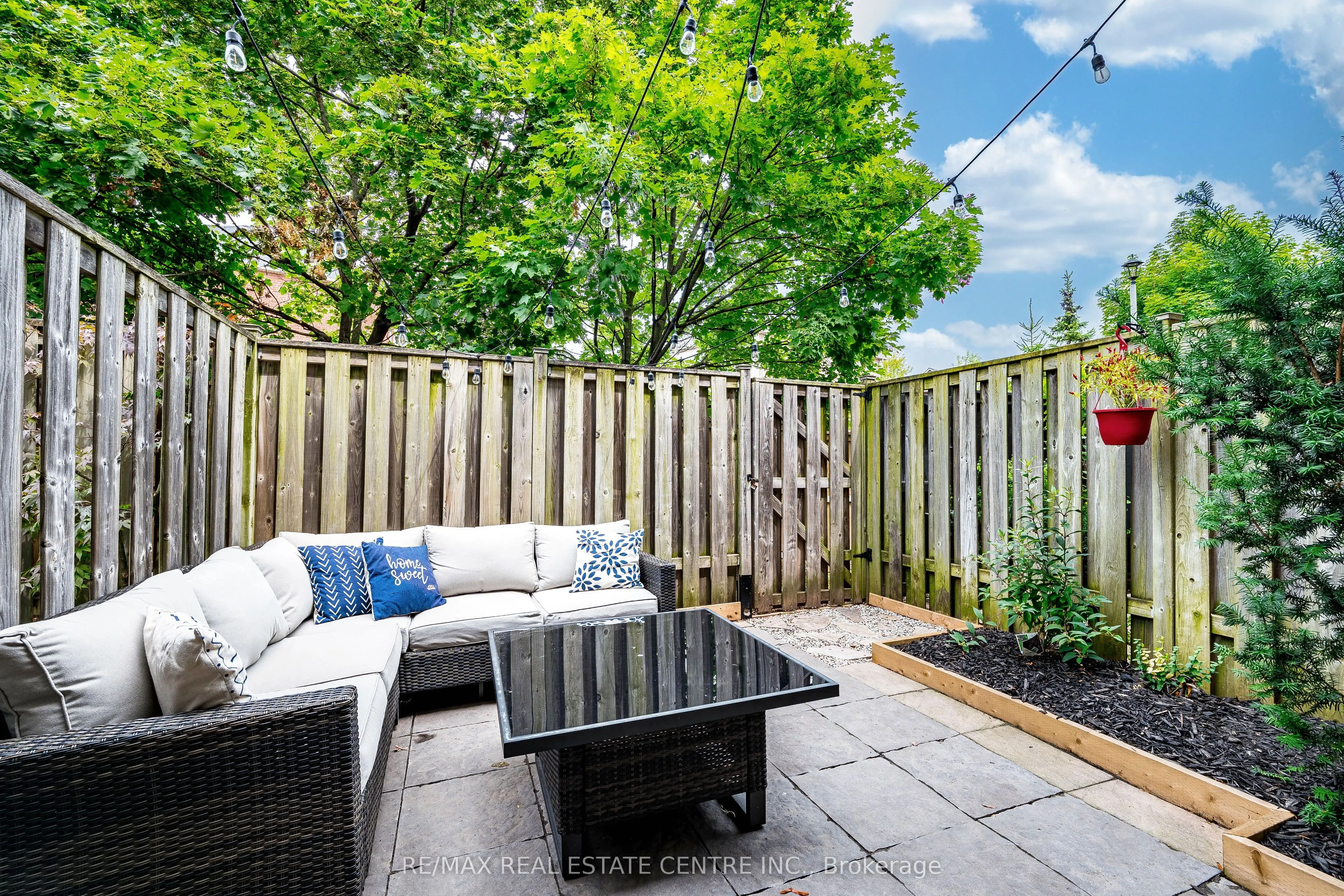 5080 Fairview Street, #42