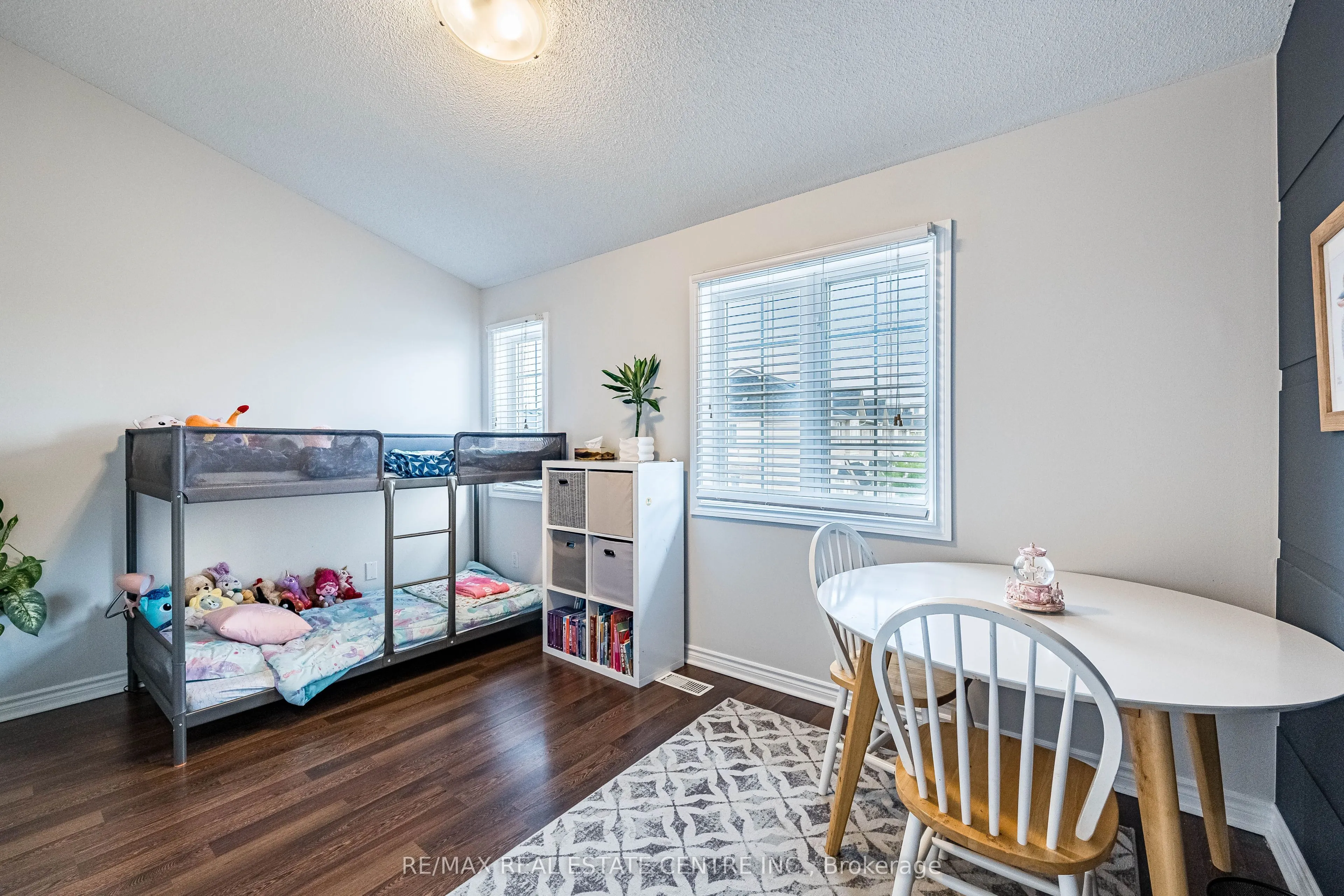 5080 Fairview Street, #42