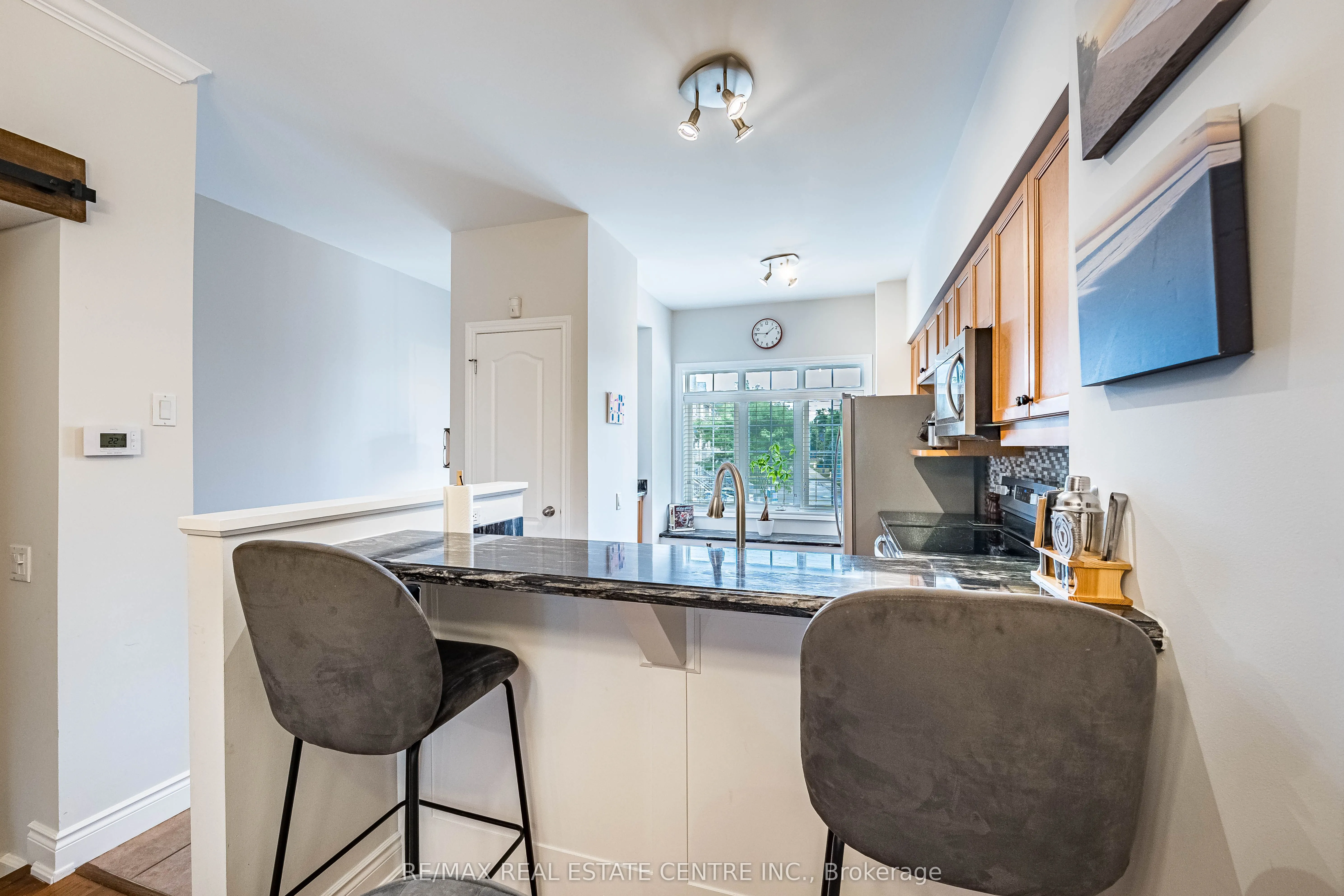 5080 Fairview Street, #42