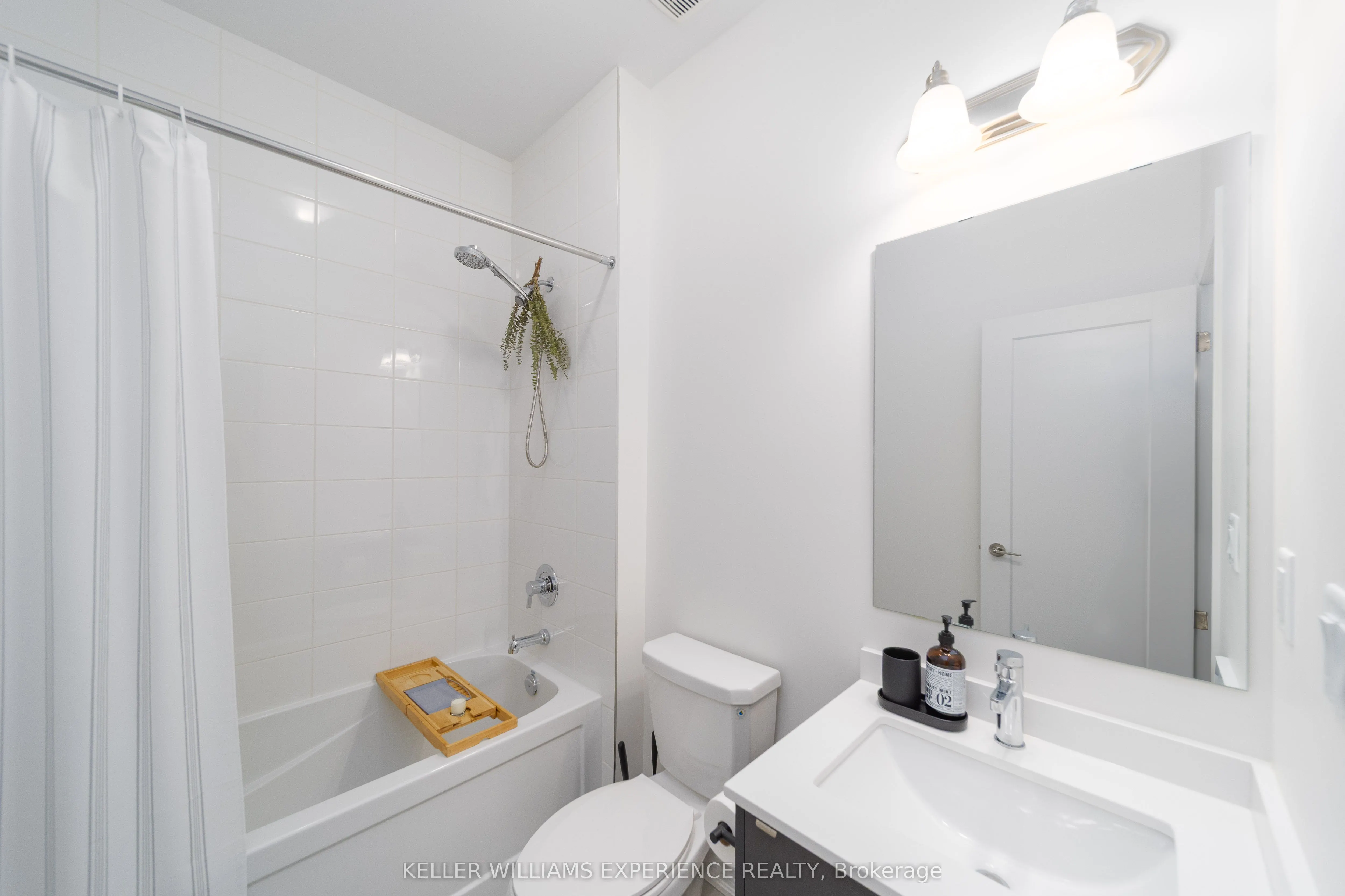 389 Thimbleweed Court