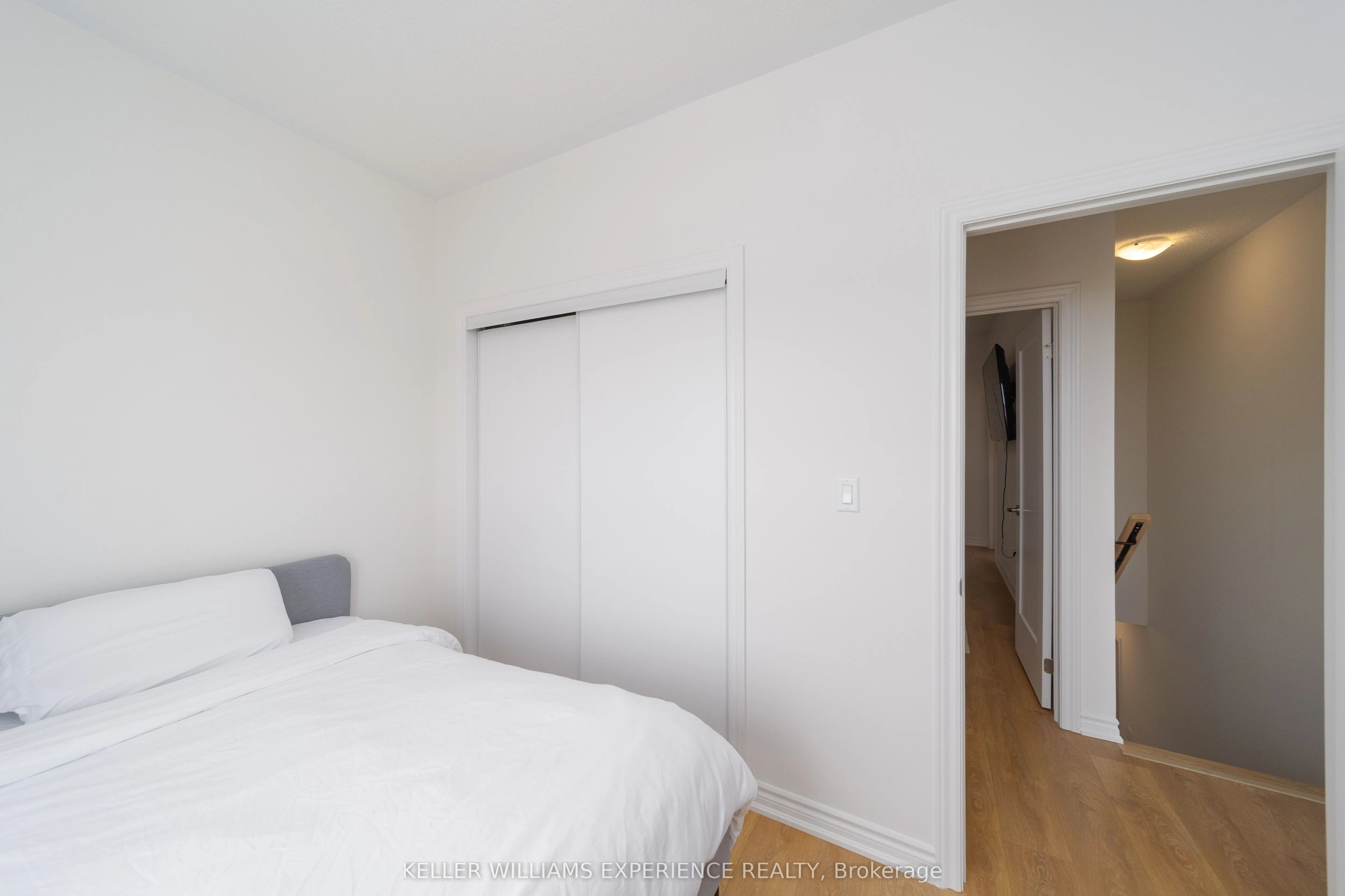 389 Thimbleweed Court