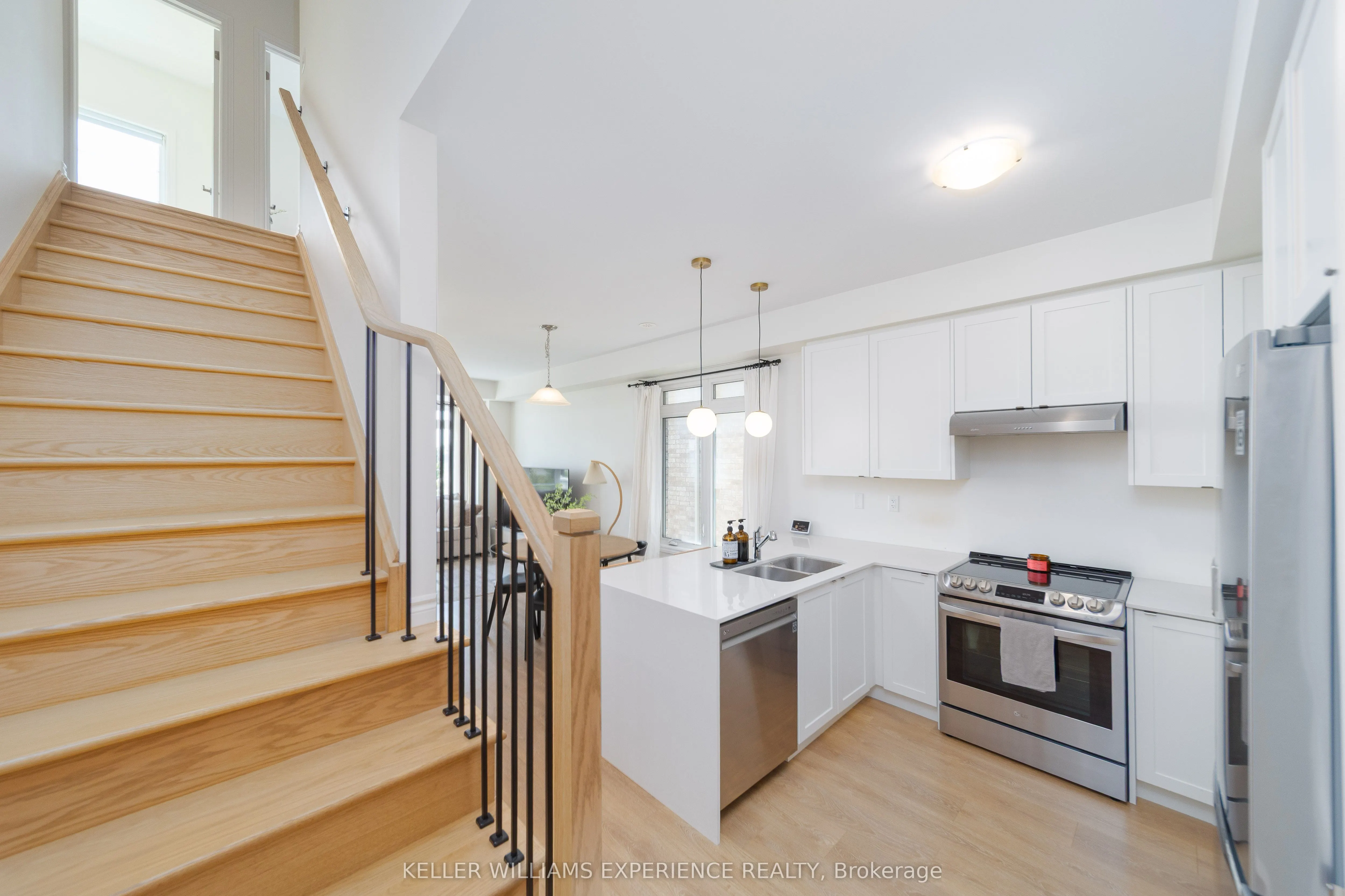 389 Thimbleweed Court