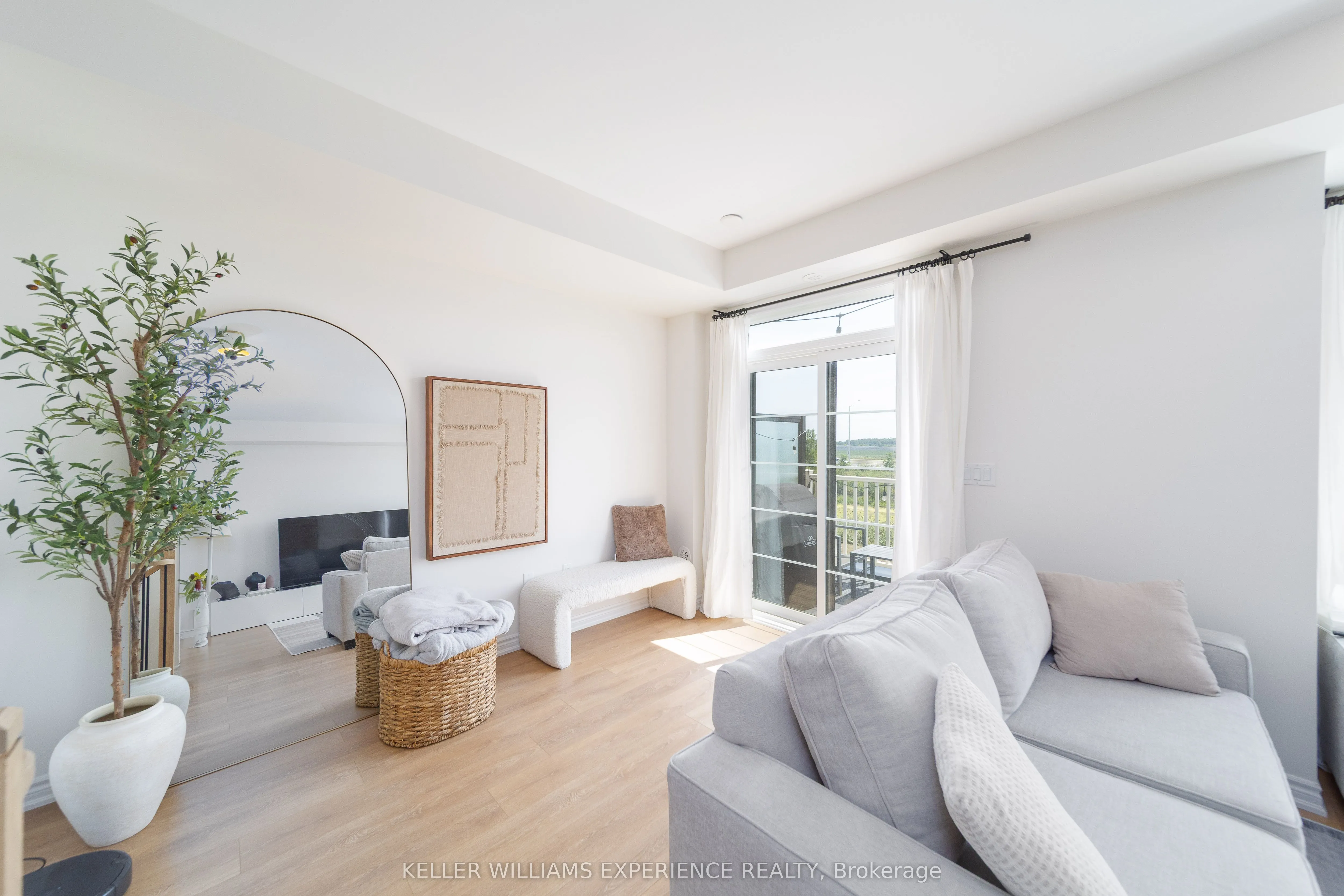 389 Thimbleweed Court
