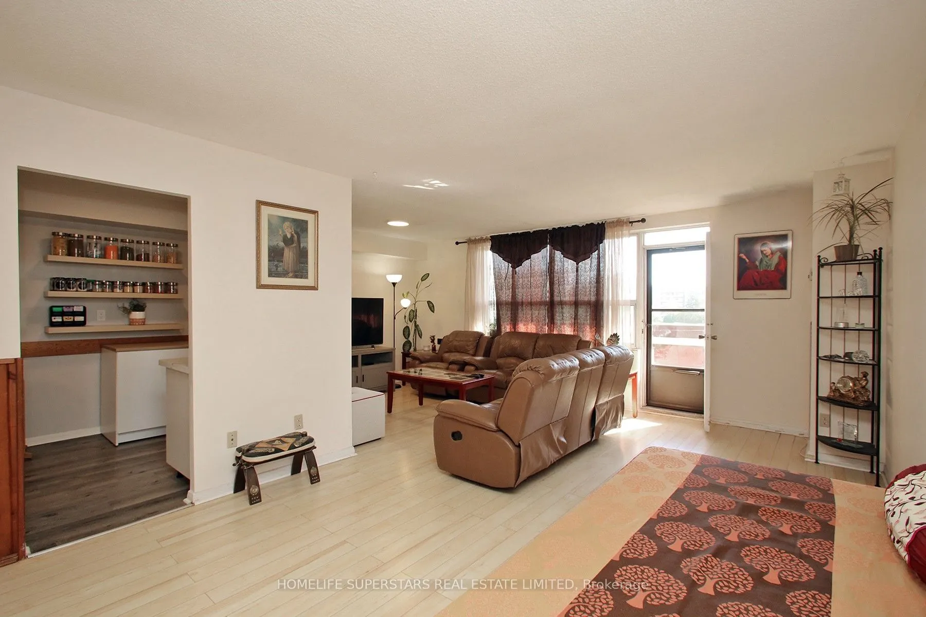 45 Silverstone Drive, #307