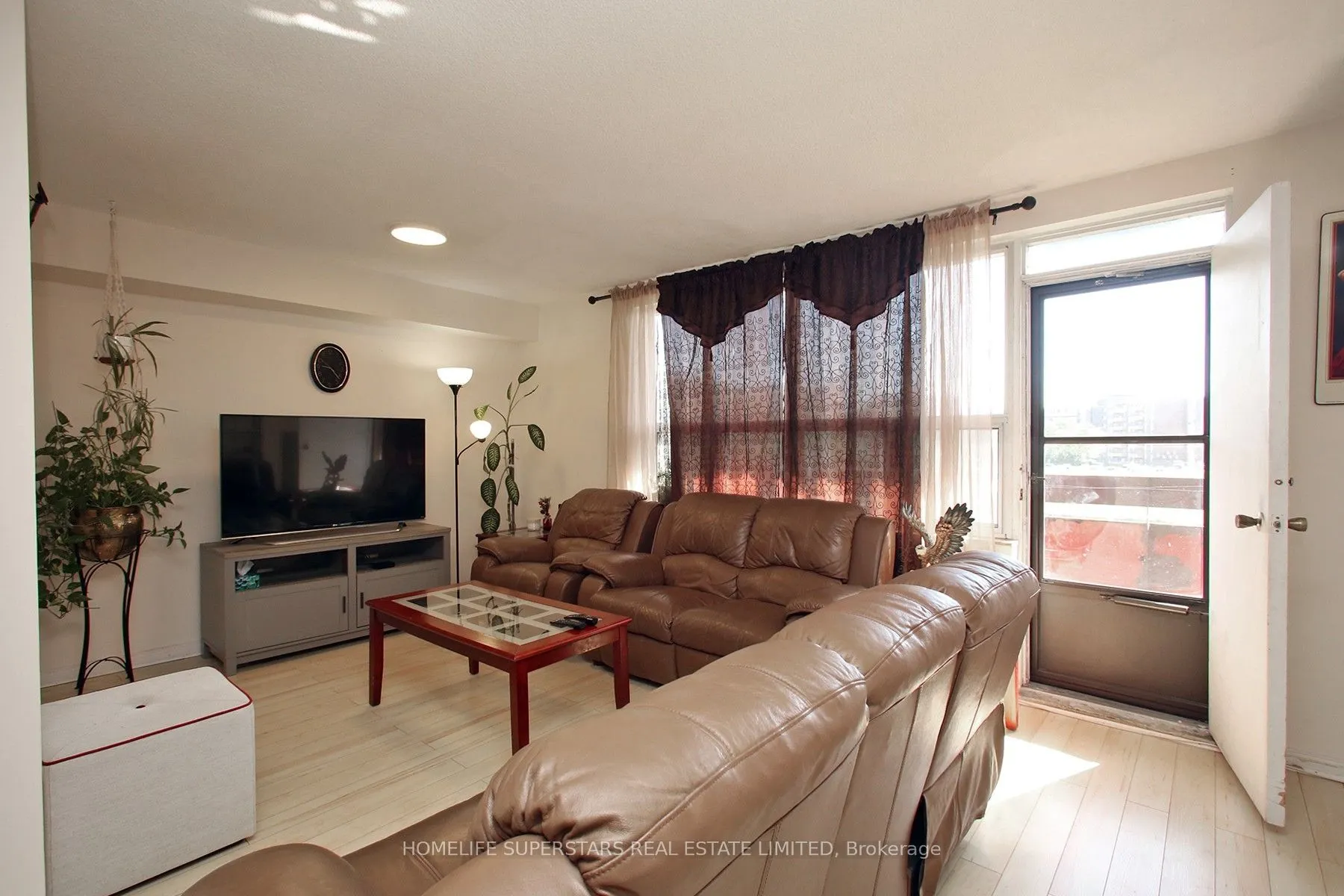 45 Silverstone Drive, #307