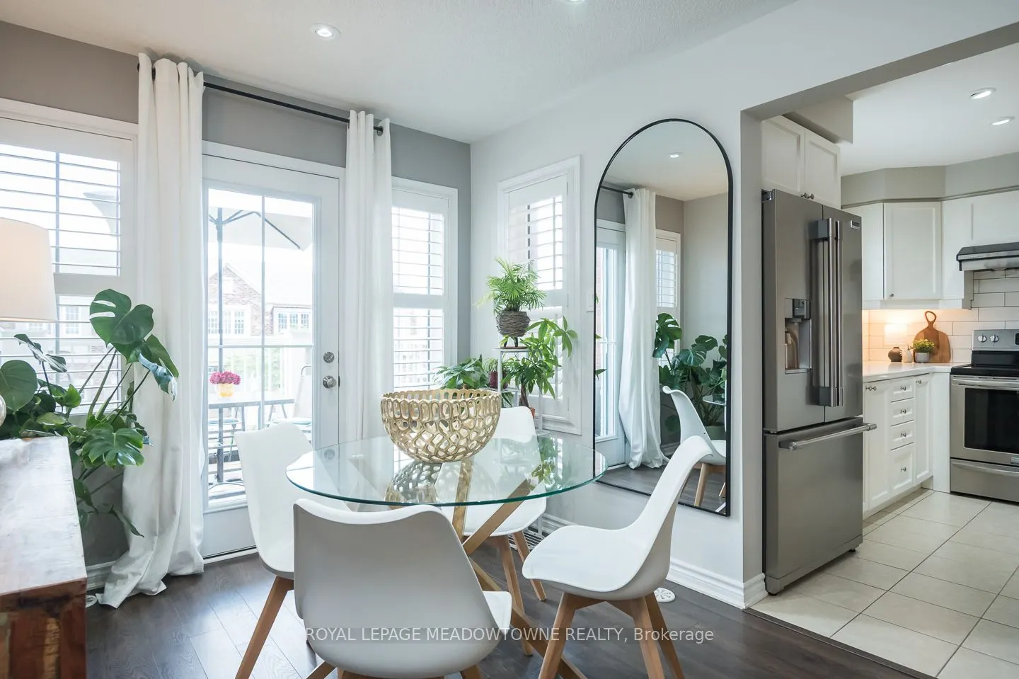 298 Reis Place