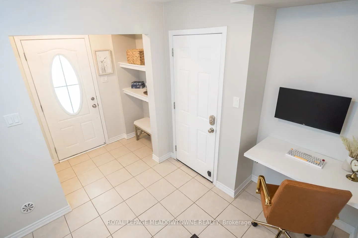 298 Reis Place