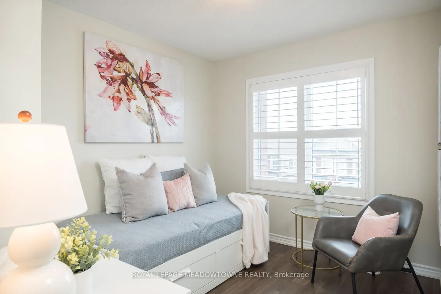 298 Reis Place