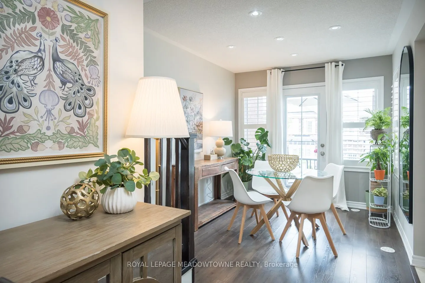 298 Reis Place