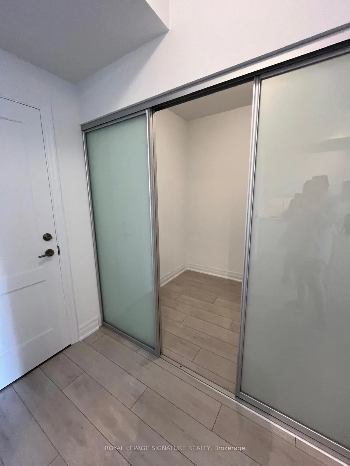 30 Elm Drive, #1007