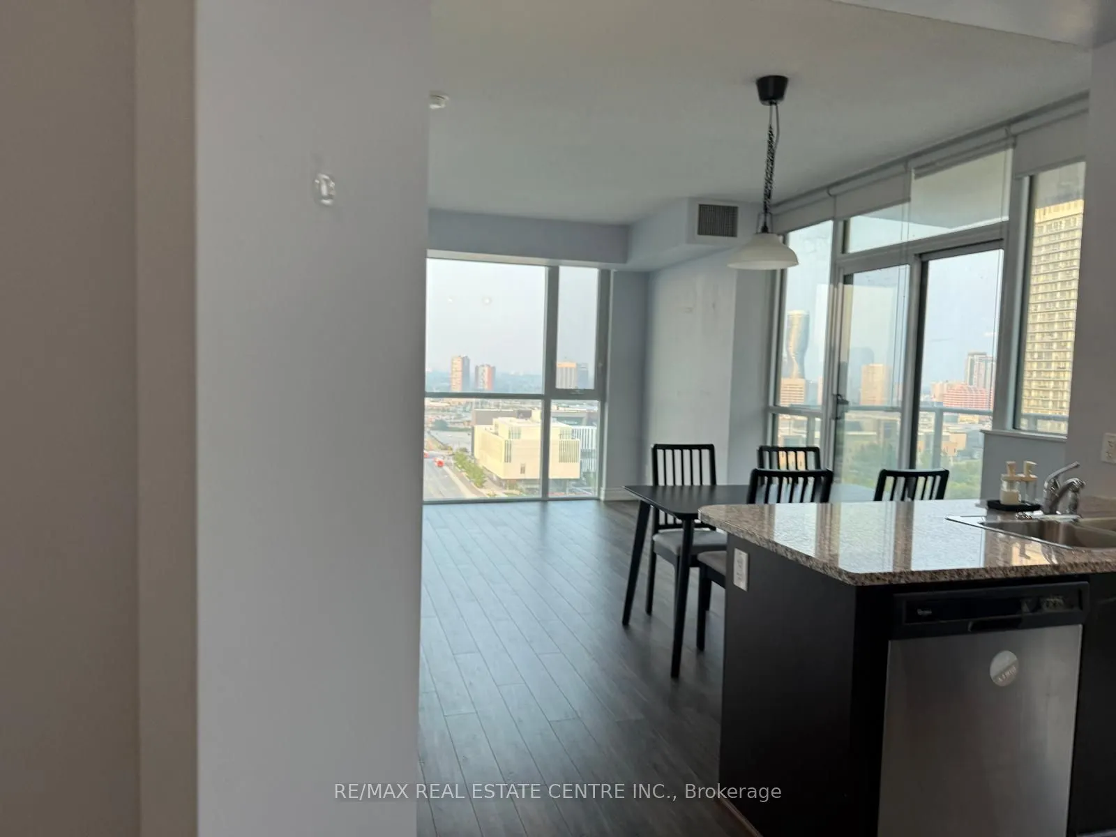 339 Rathburn Road W, #1905