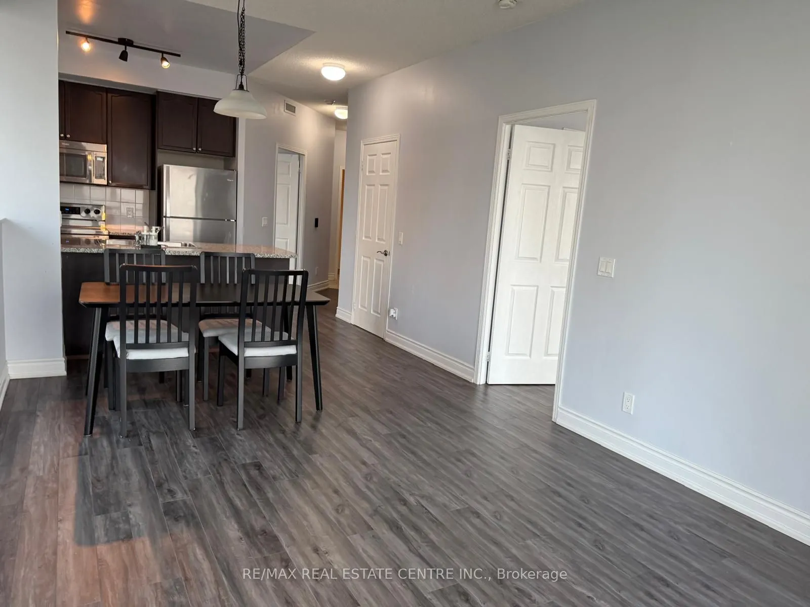 339 Rathburn Road W, #1905