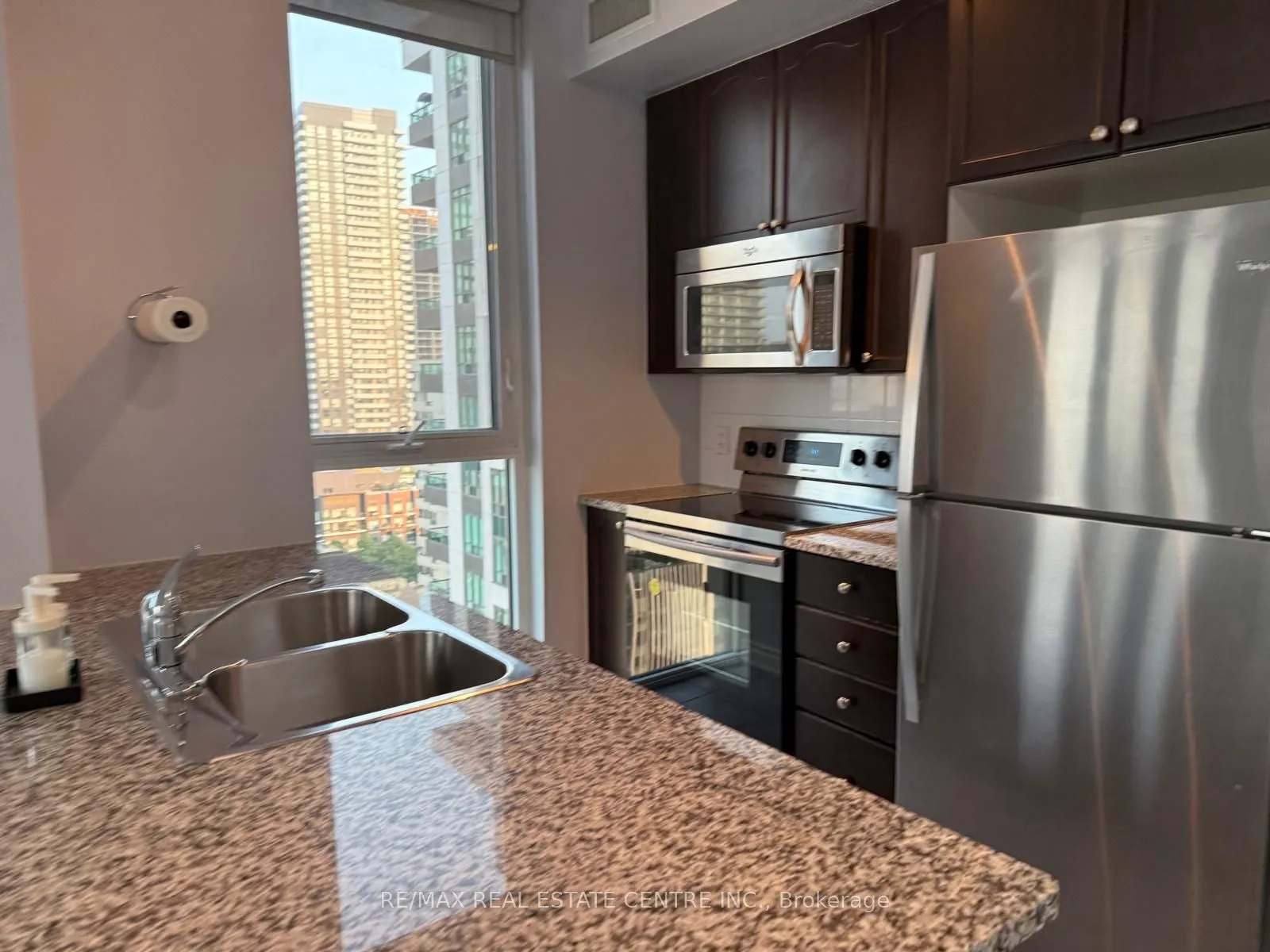339 Rathburn Road W, #1905