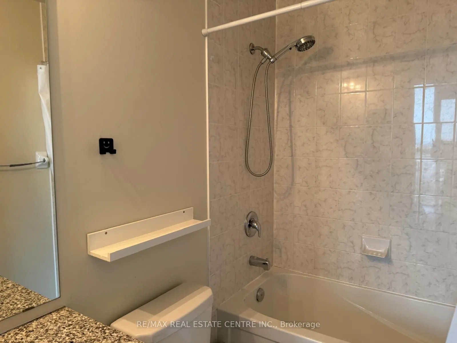 339 Rathburn Road W, #1905