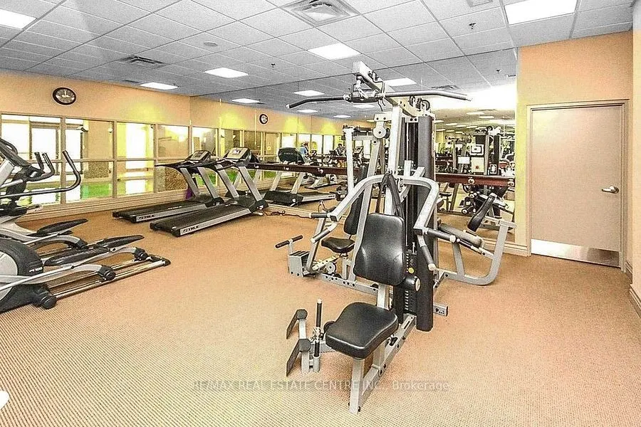 339 Rathburn Road W, #1905