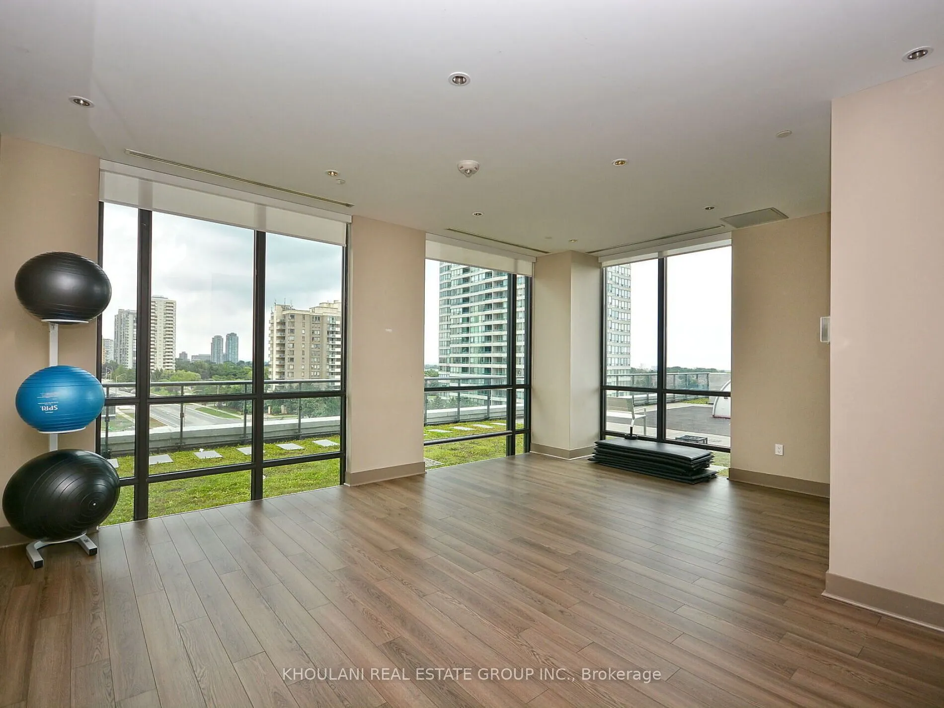 3975 Grand Park Drive, #408