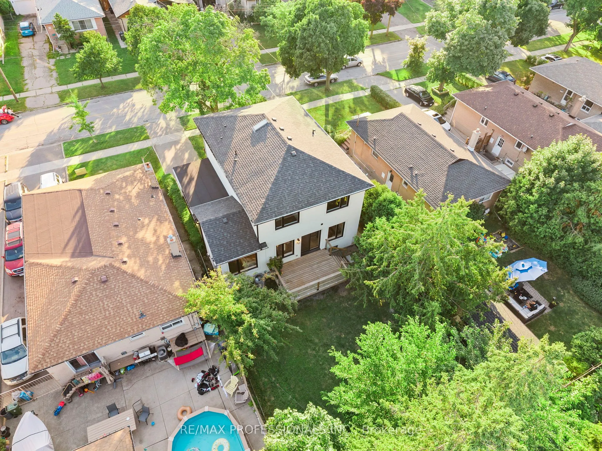 11 Odessa Avenue