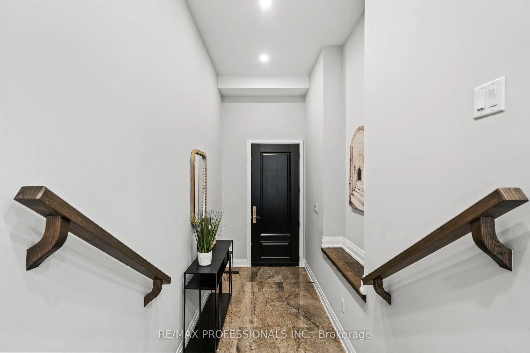 11 Odessa Avenue