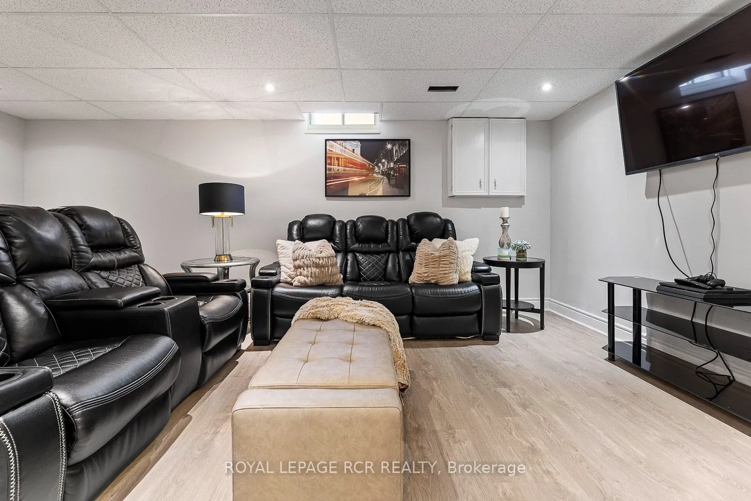 44 Fountainbridge Drive