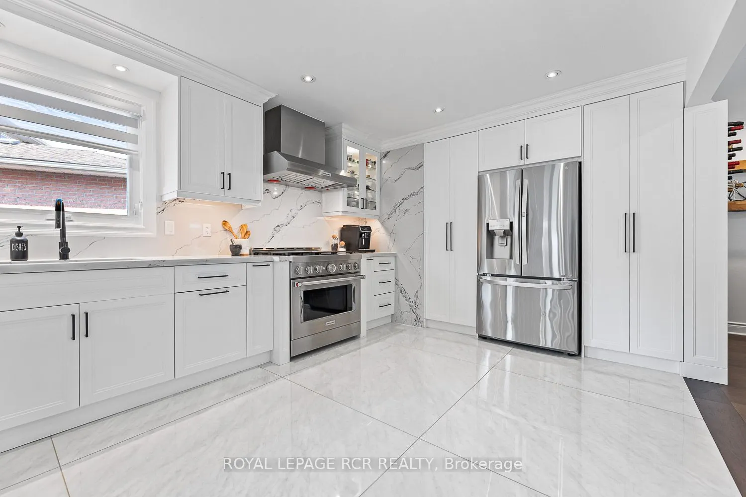 44 Fountainbridge Drive