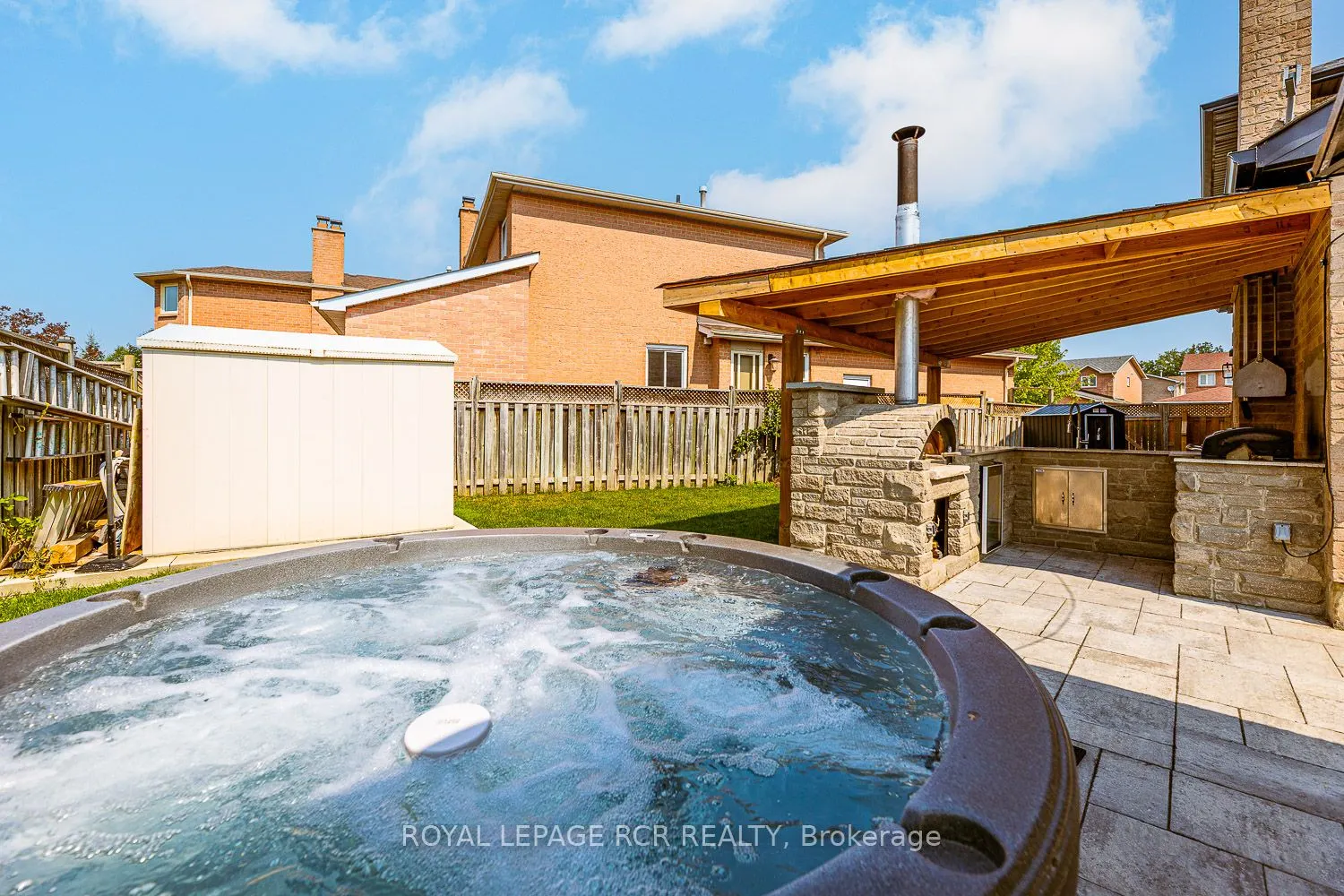 44 Fountainbridge Drive