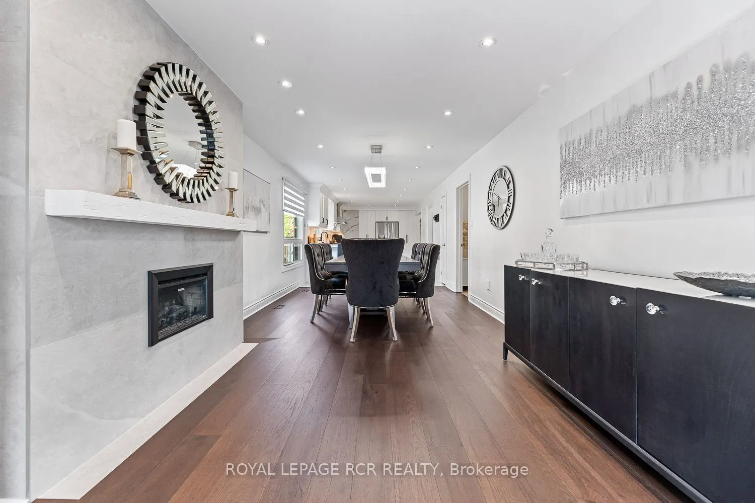 44 Fountainbridge Drive