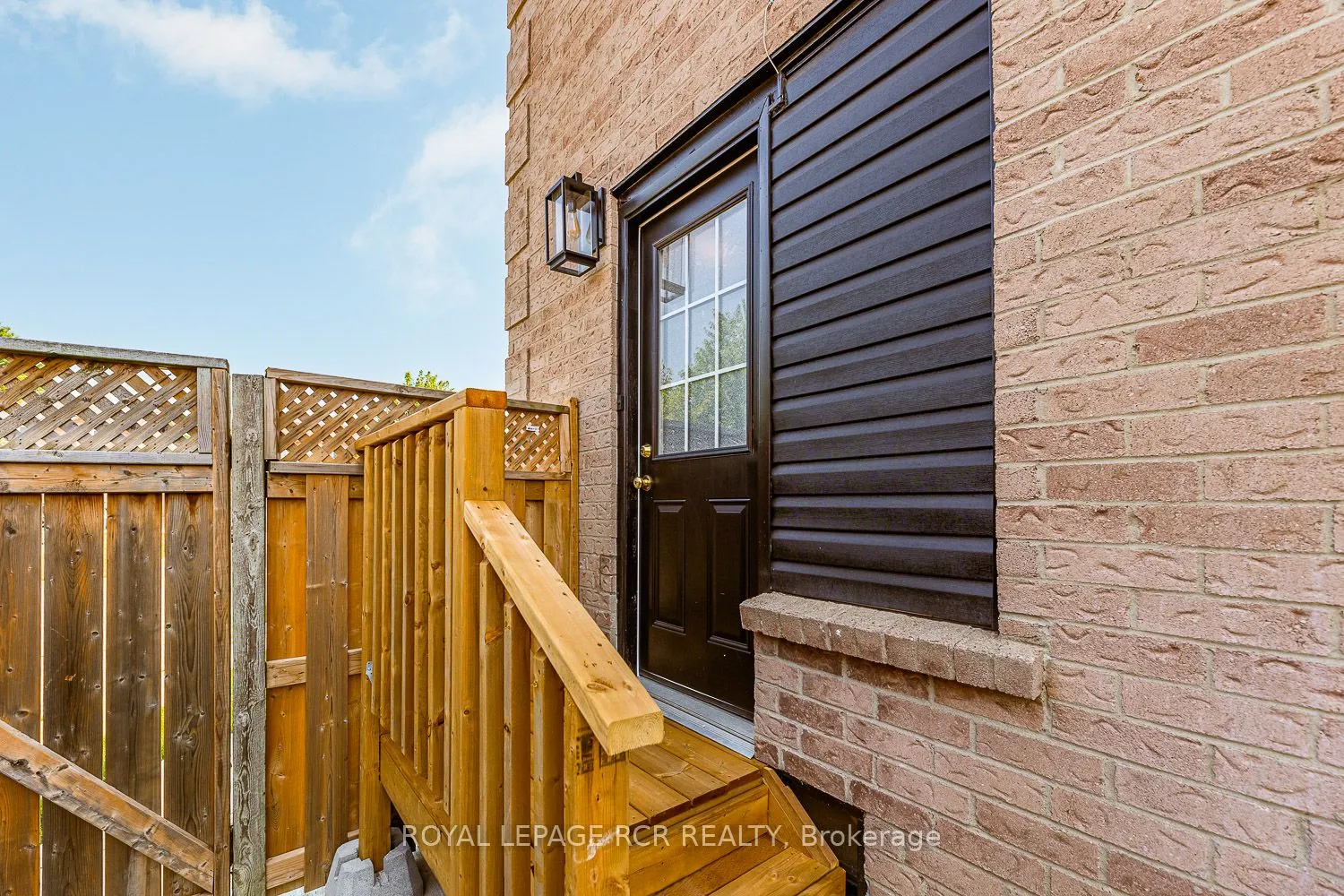 44 Fountainbridge Drive