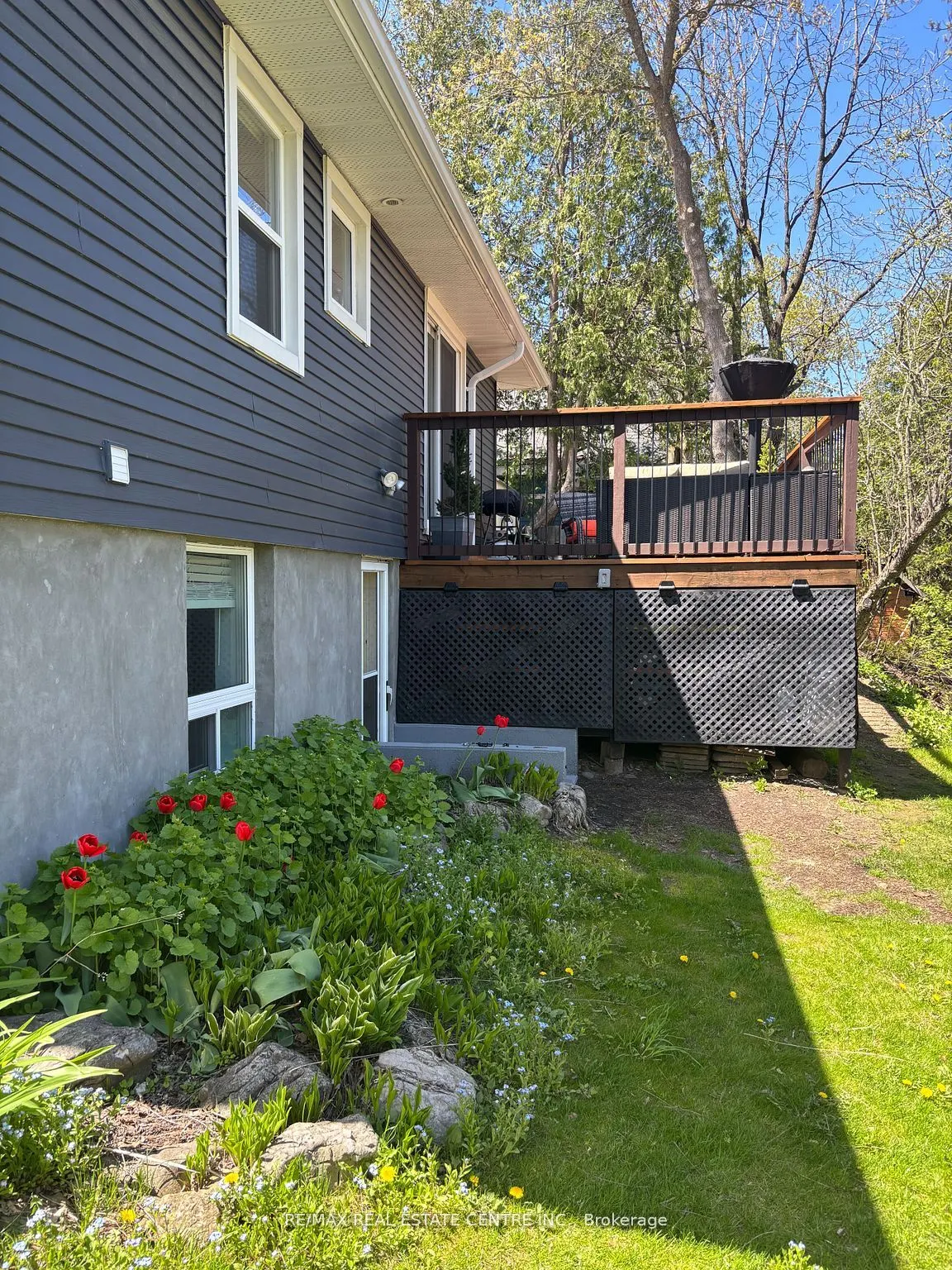 17257 Old Main Street