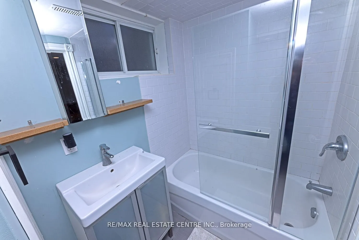 17257 Old Main Street