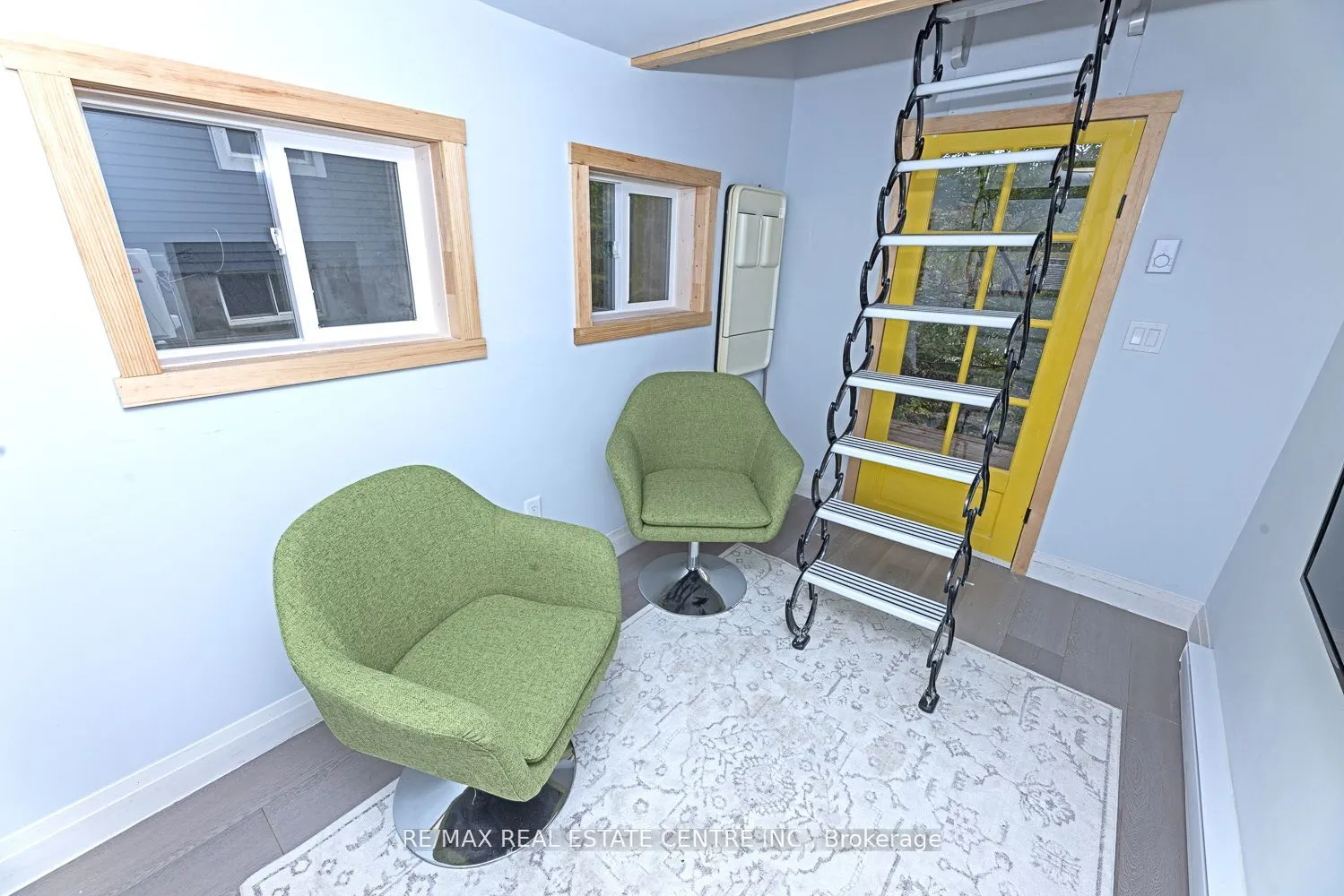 17257 Old Main Street