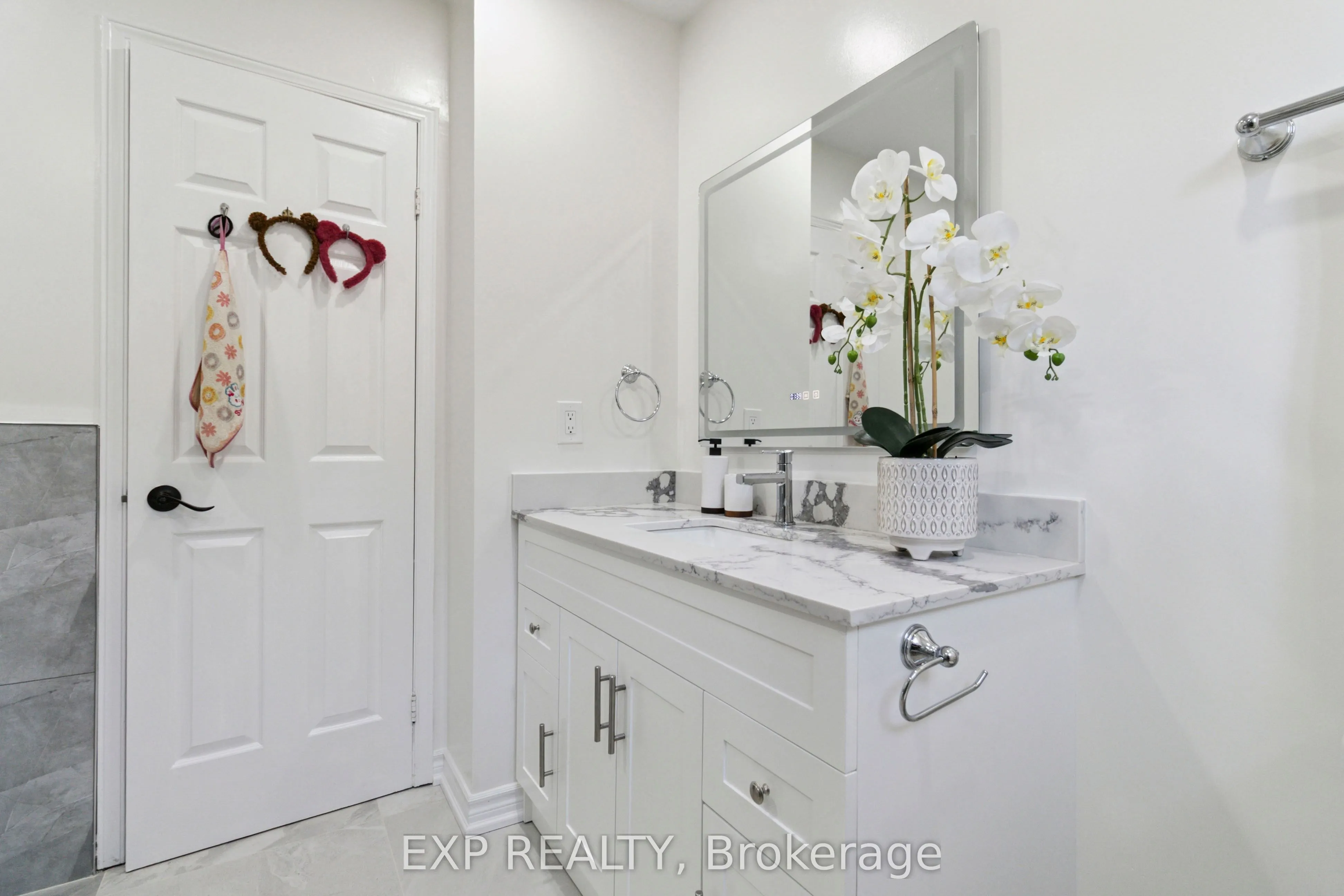 2239 Shipwright Road