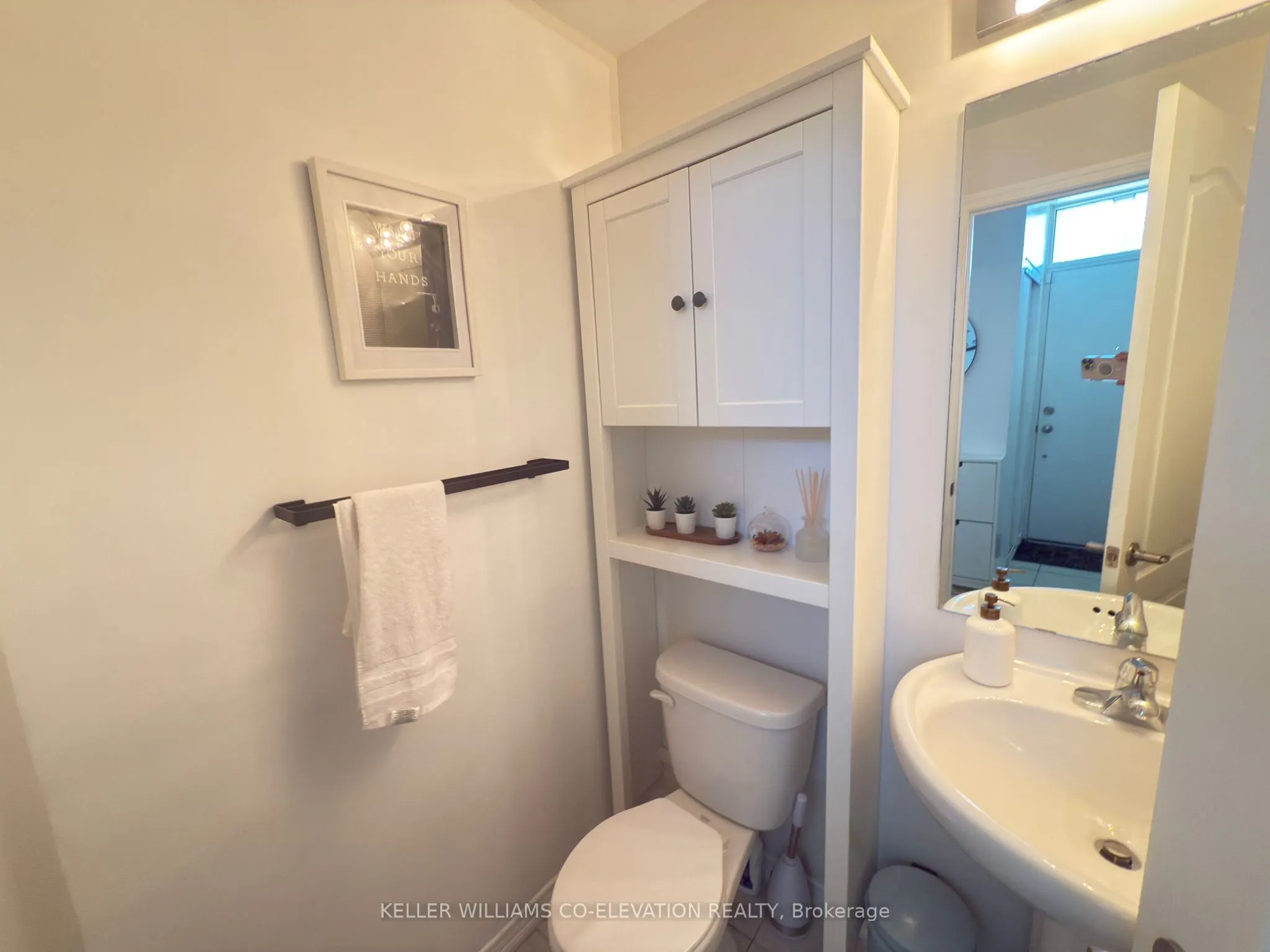 11 Applewood Lane, #112