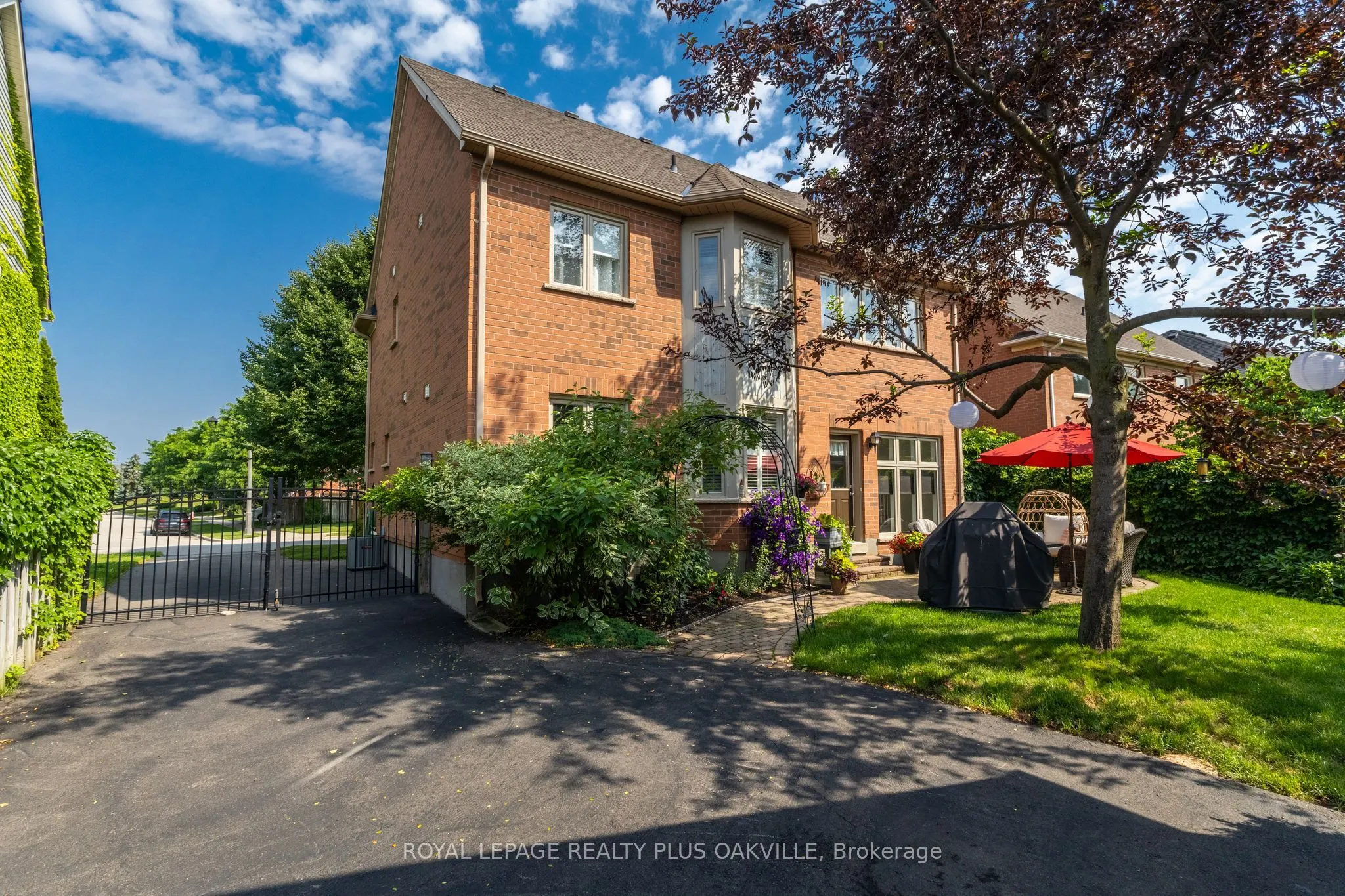 232 Lexington Road